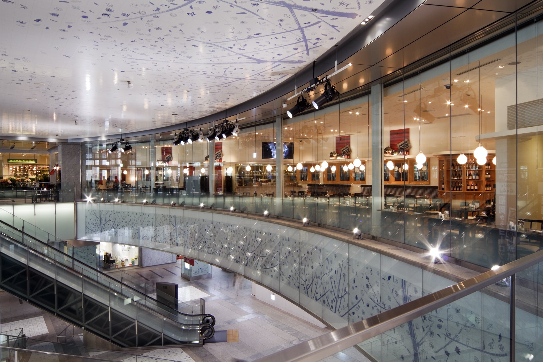 Pendelleuchte MOSER weiß