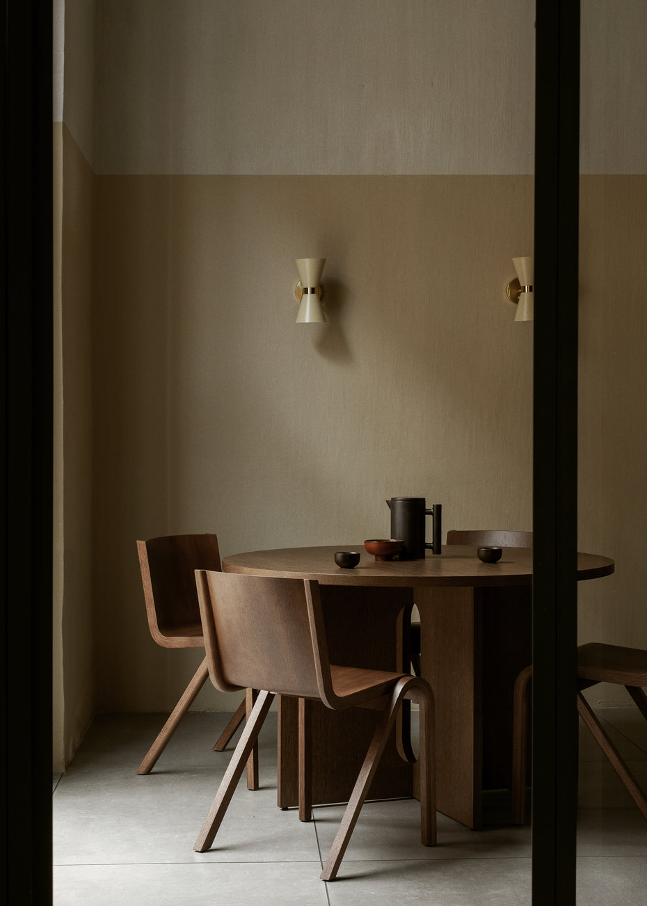 READY Chair Black Oak Wood