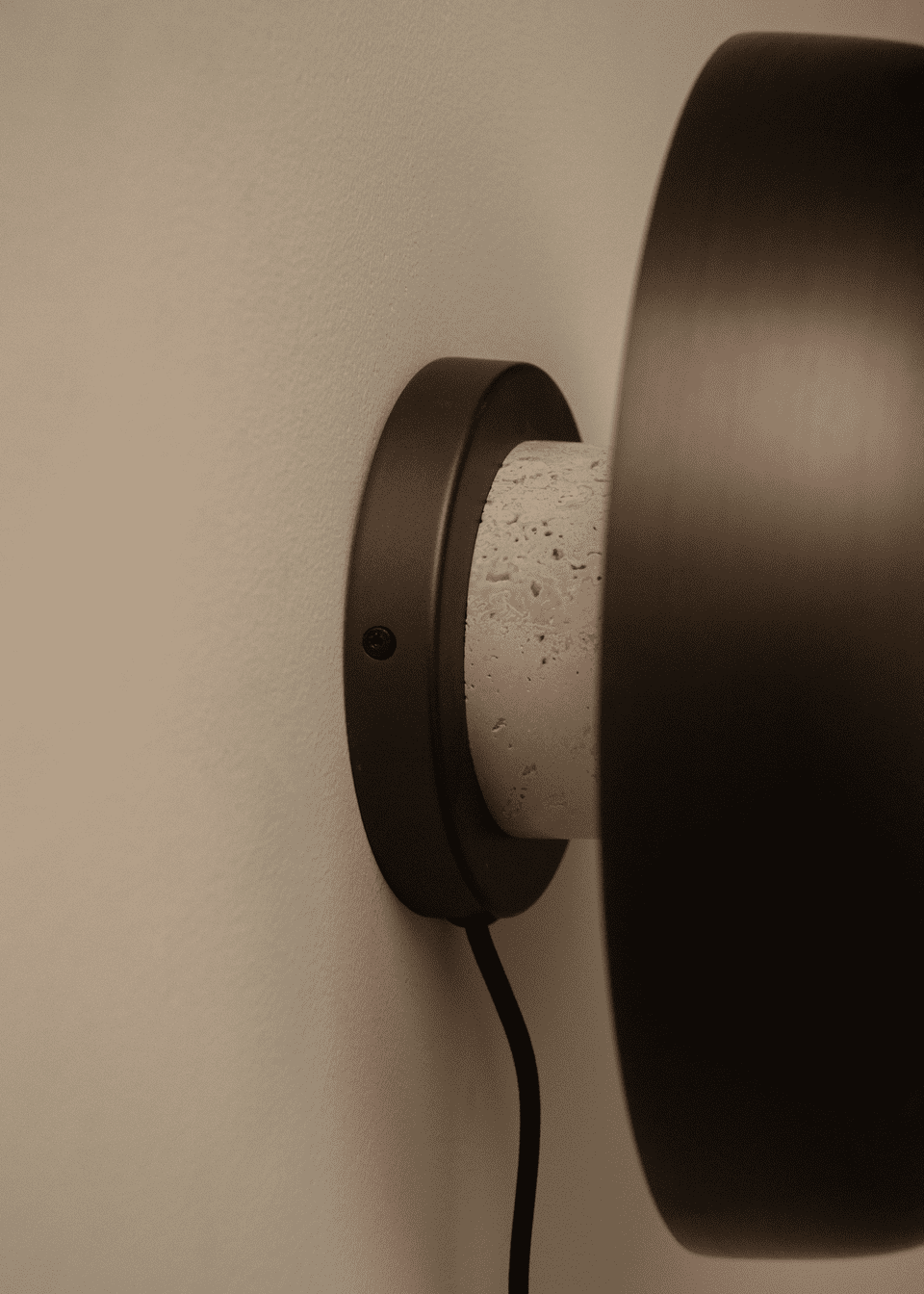 REVERSE wall lamp brown aluminum