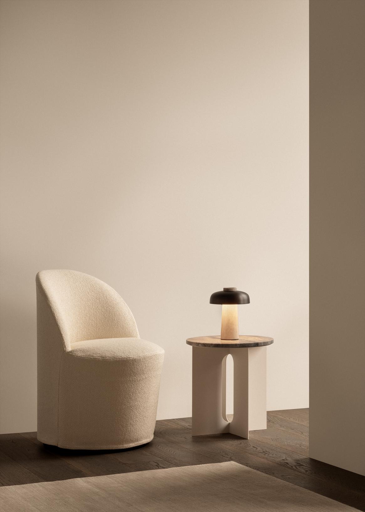 Beistelltisch ANDROGYNE cremefarben