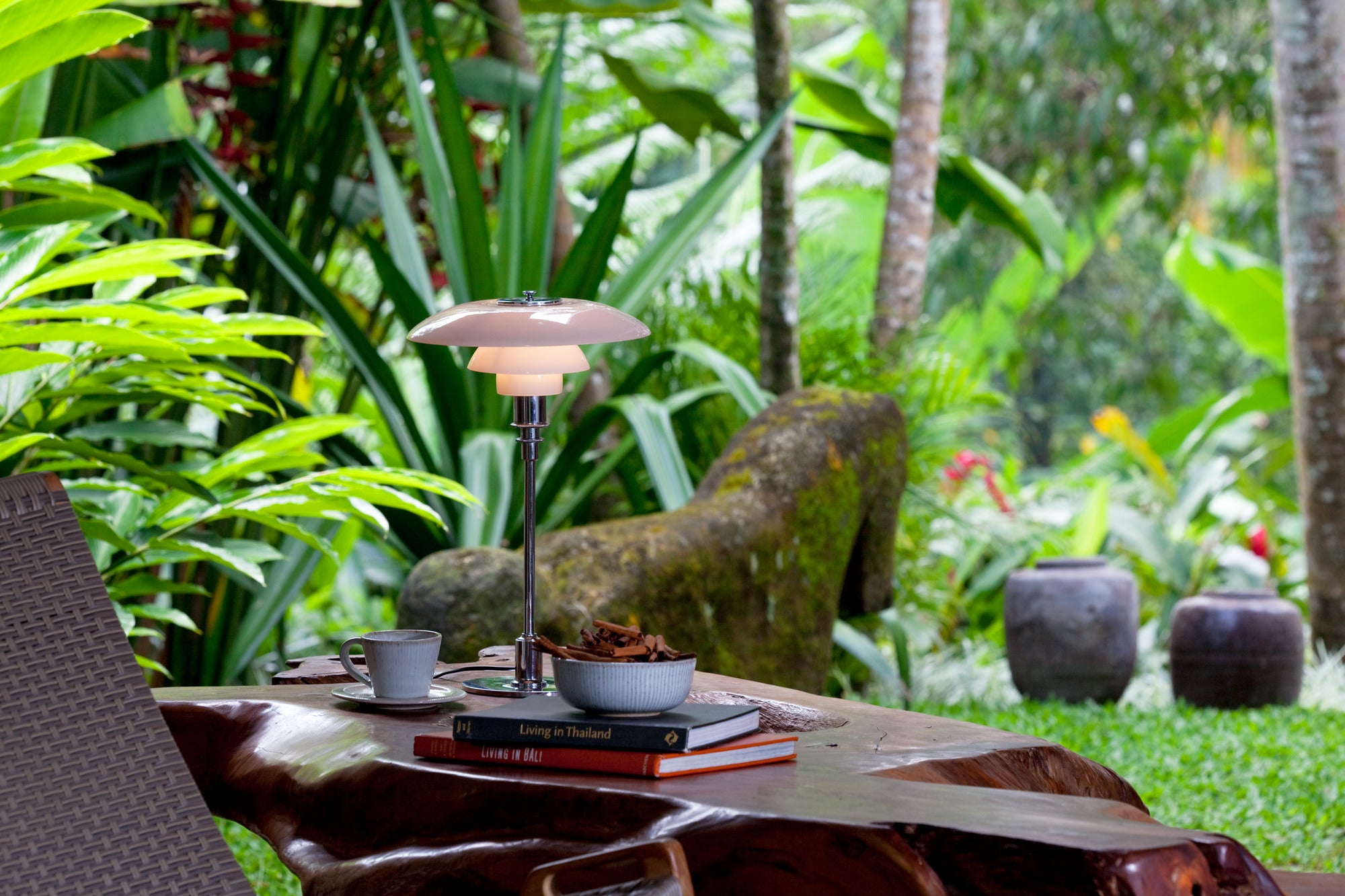 Tischlampe PH 3/2 weiß mit verchromtem Fuß