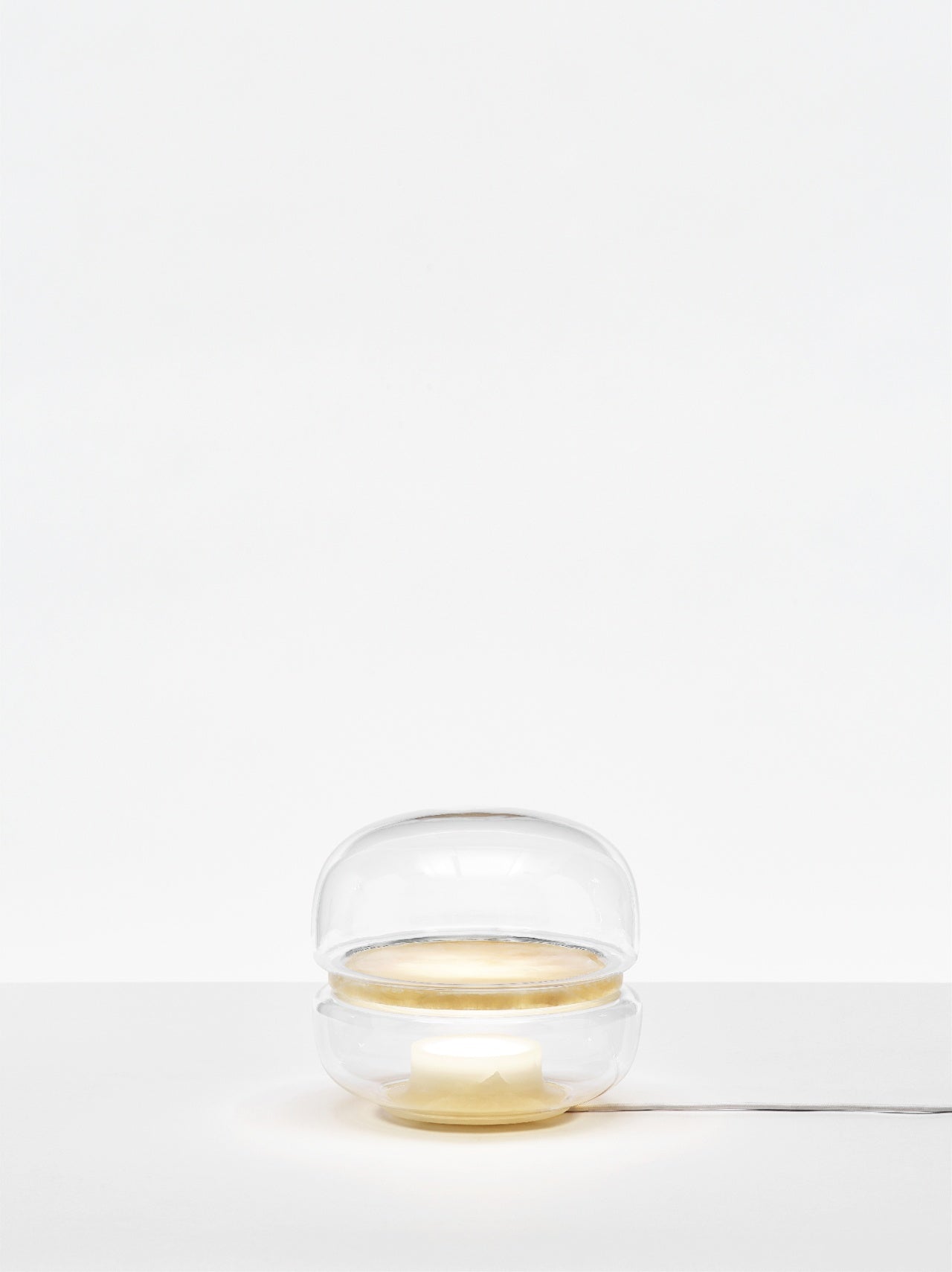 Makkaron -Mini -Tischlampe aufblasbares Glas mit Onyx