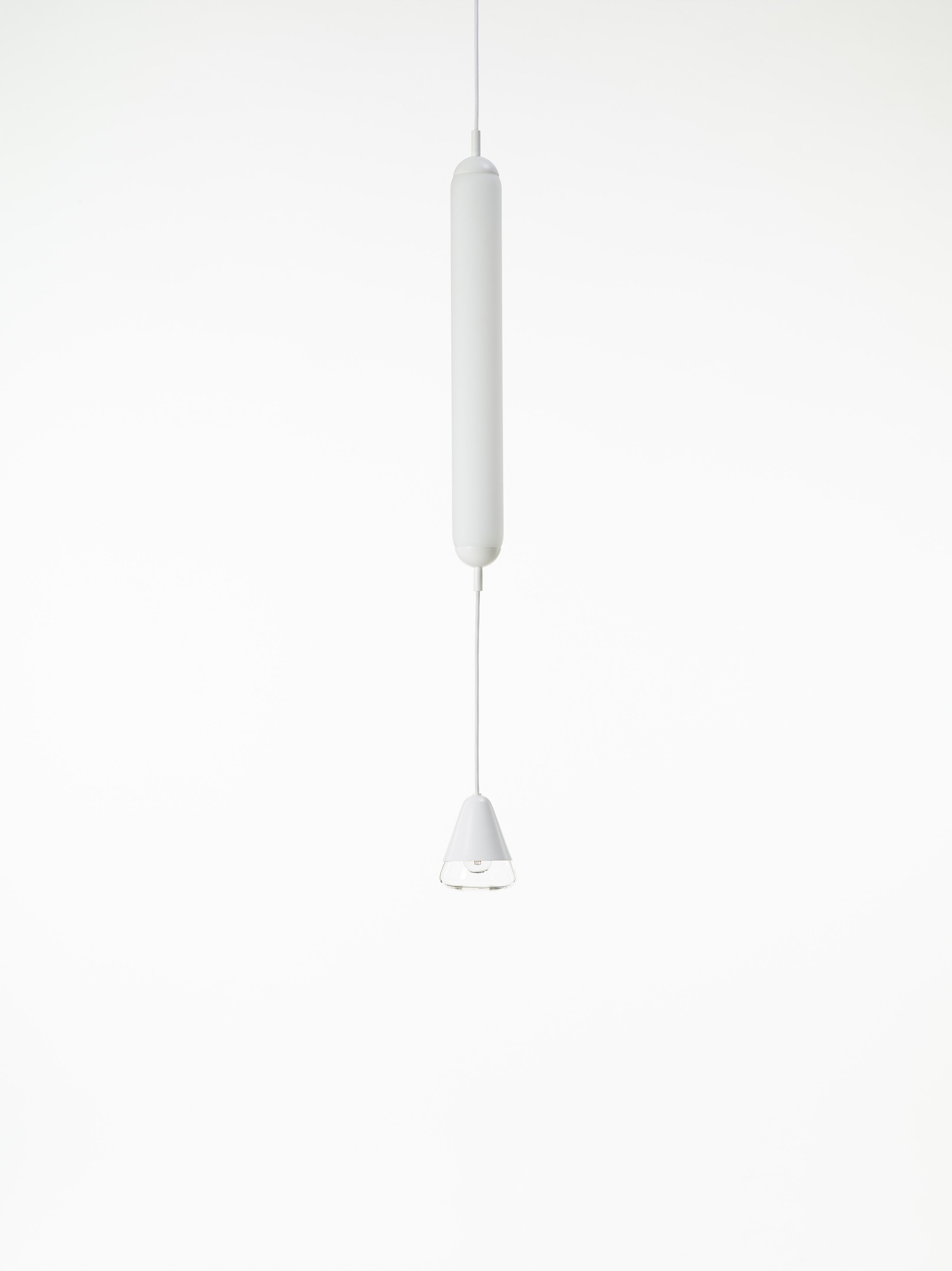 Puro Single Hanging Lamp - vertikales Mattglas