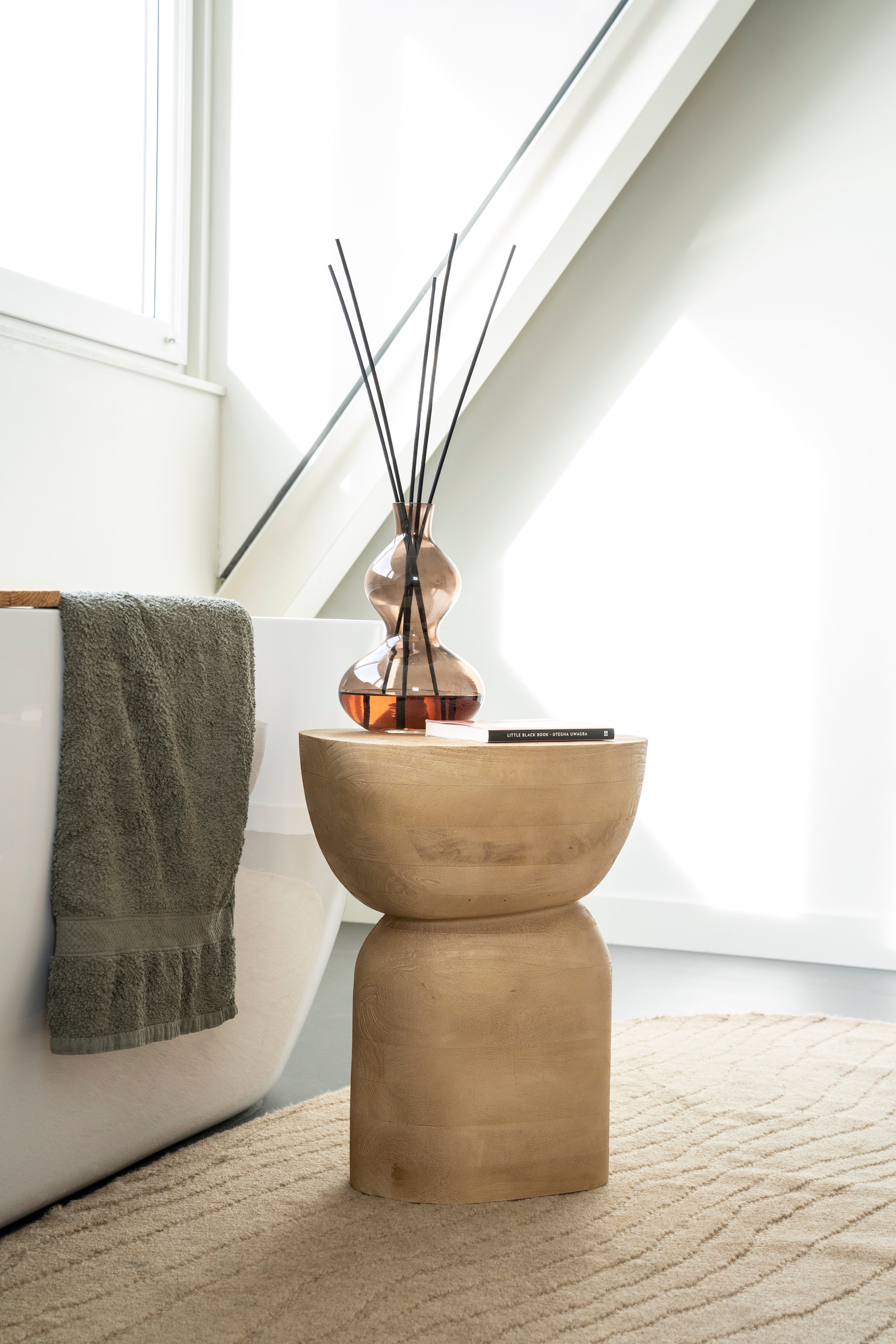 COBBLE side table mango wood