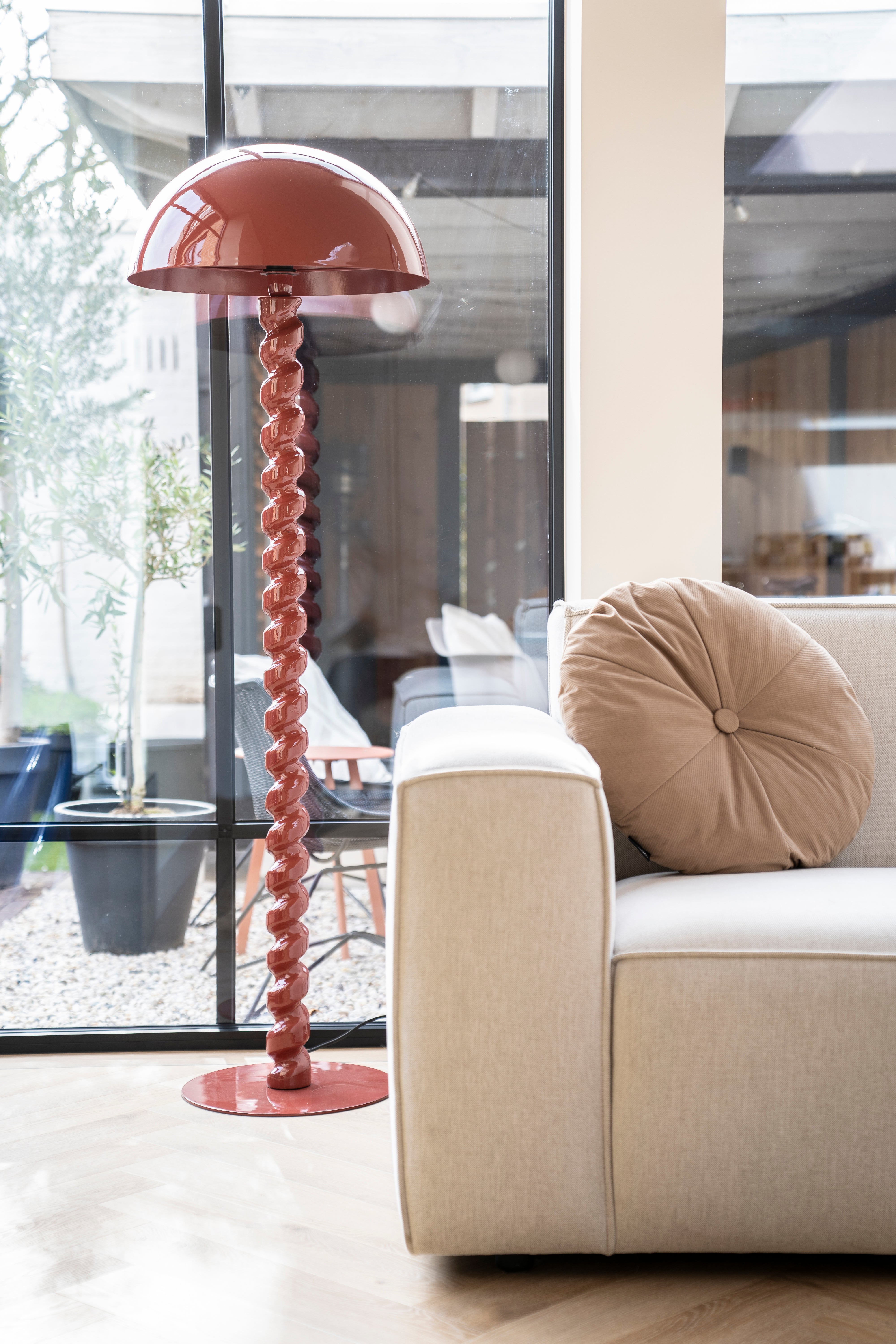 LUOX Coral Floor Lamp