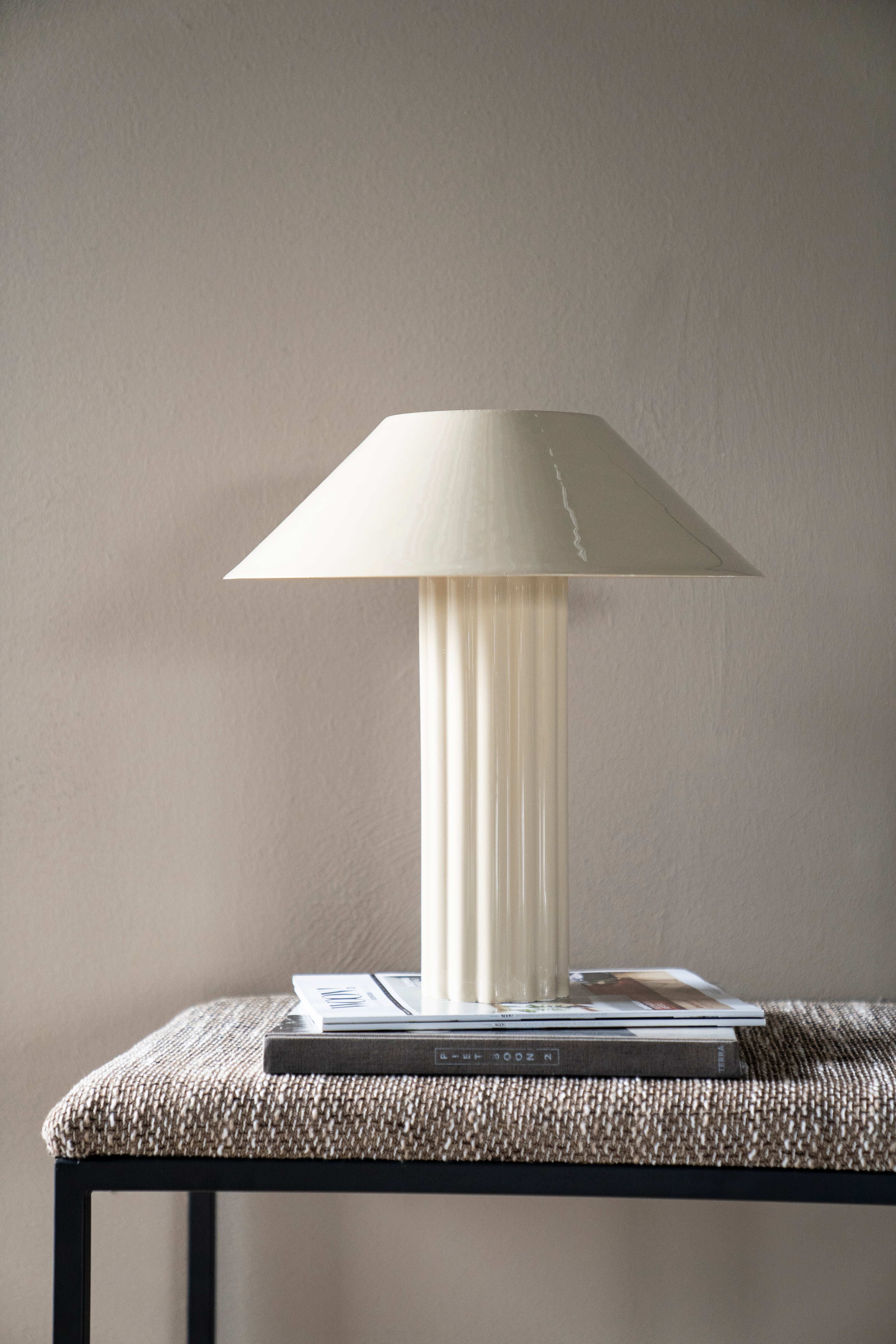 PALLAS Beige Table Lamp
