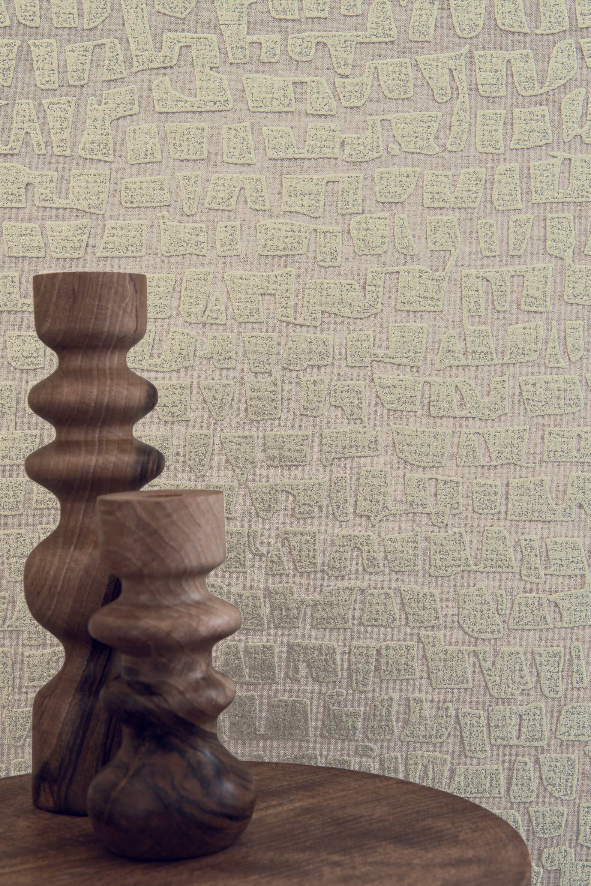 Structural textile wallpaper with abstract pattern SERTI - BRUN CUIVRÉ brown with gold