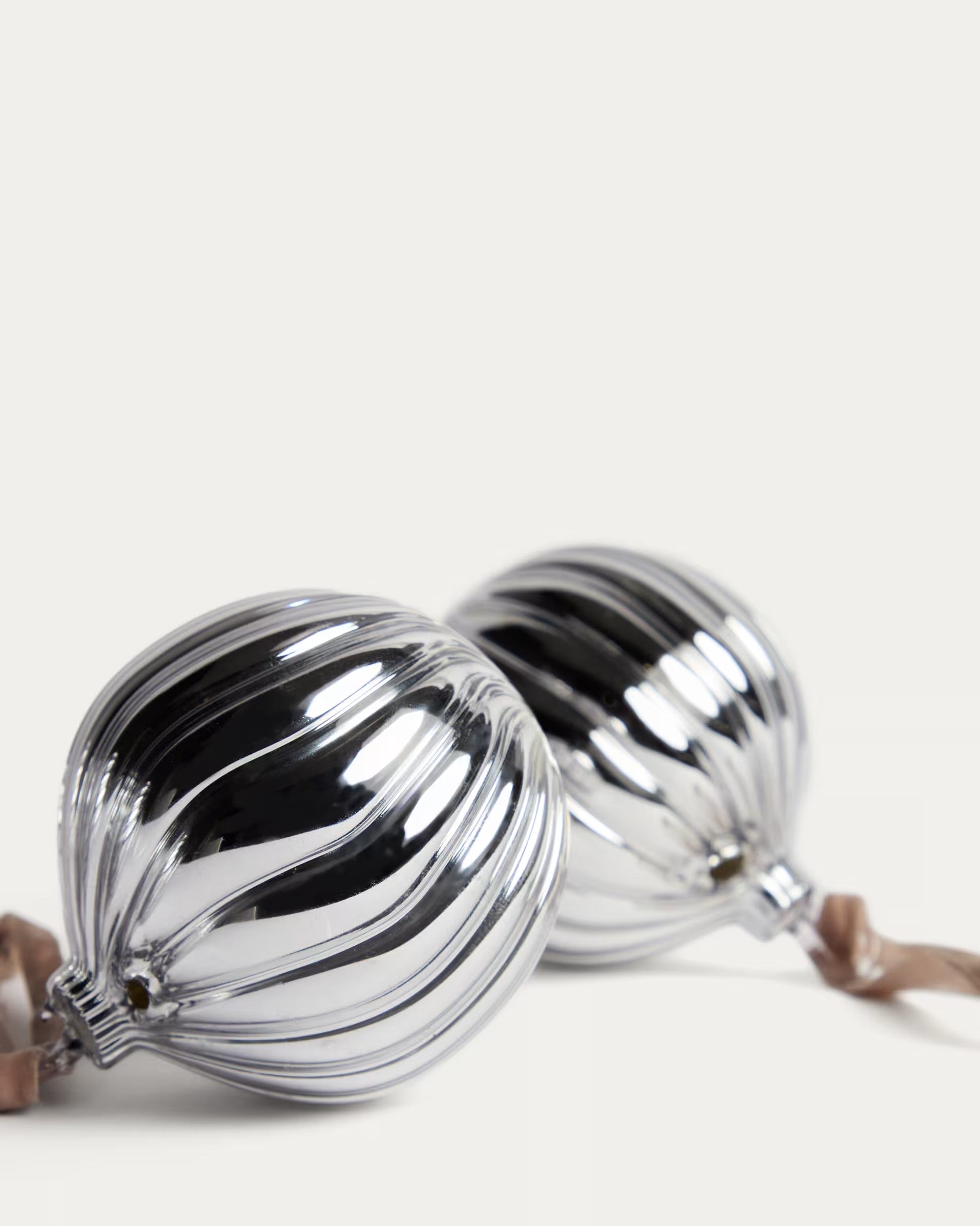 ORANEL silver Christmas ornament set