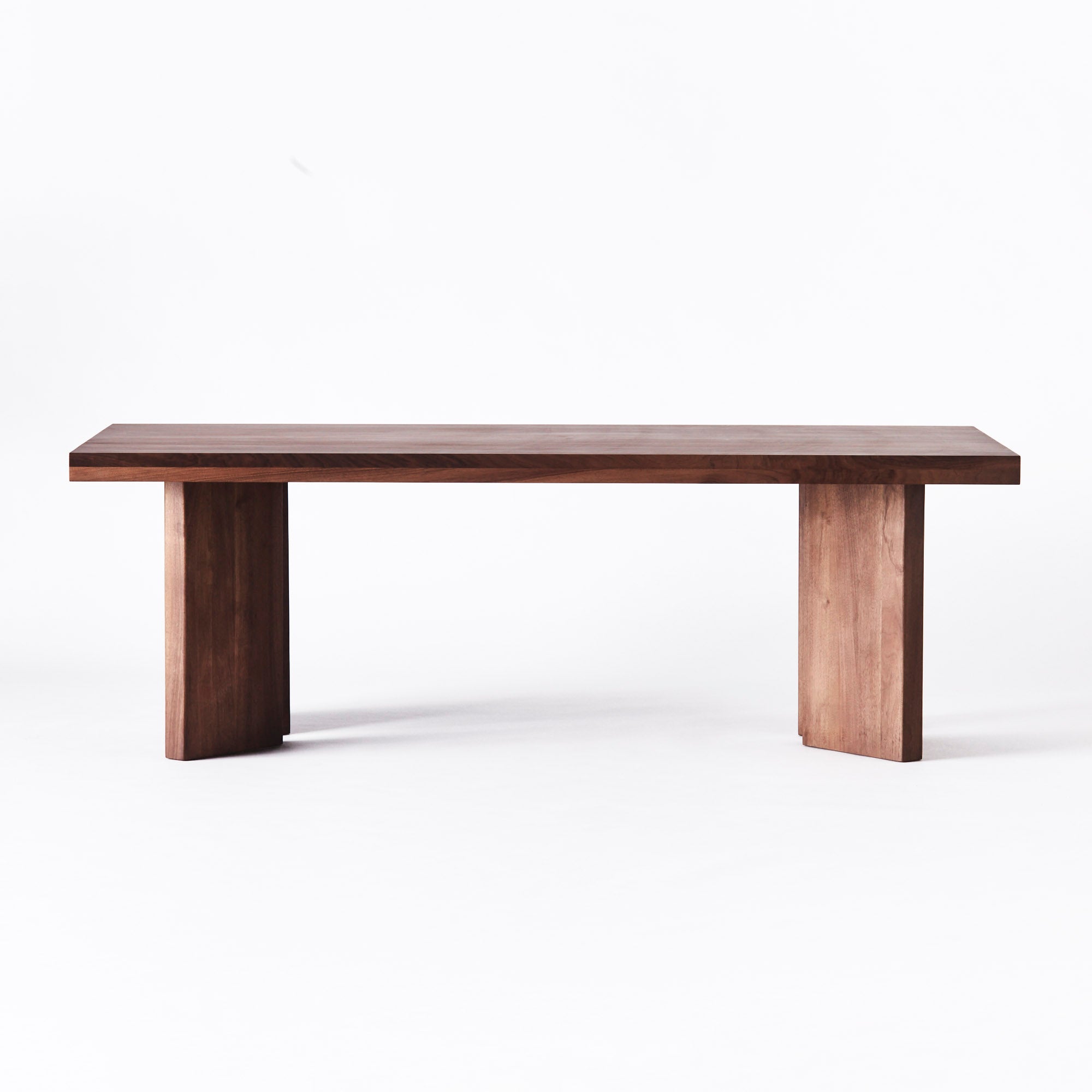 Tisch FRENCH Nussbaumholz