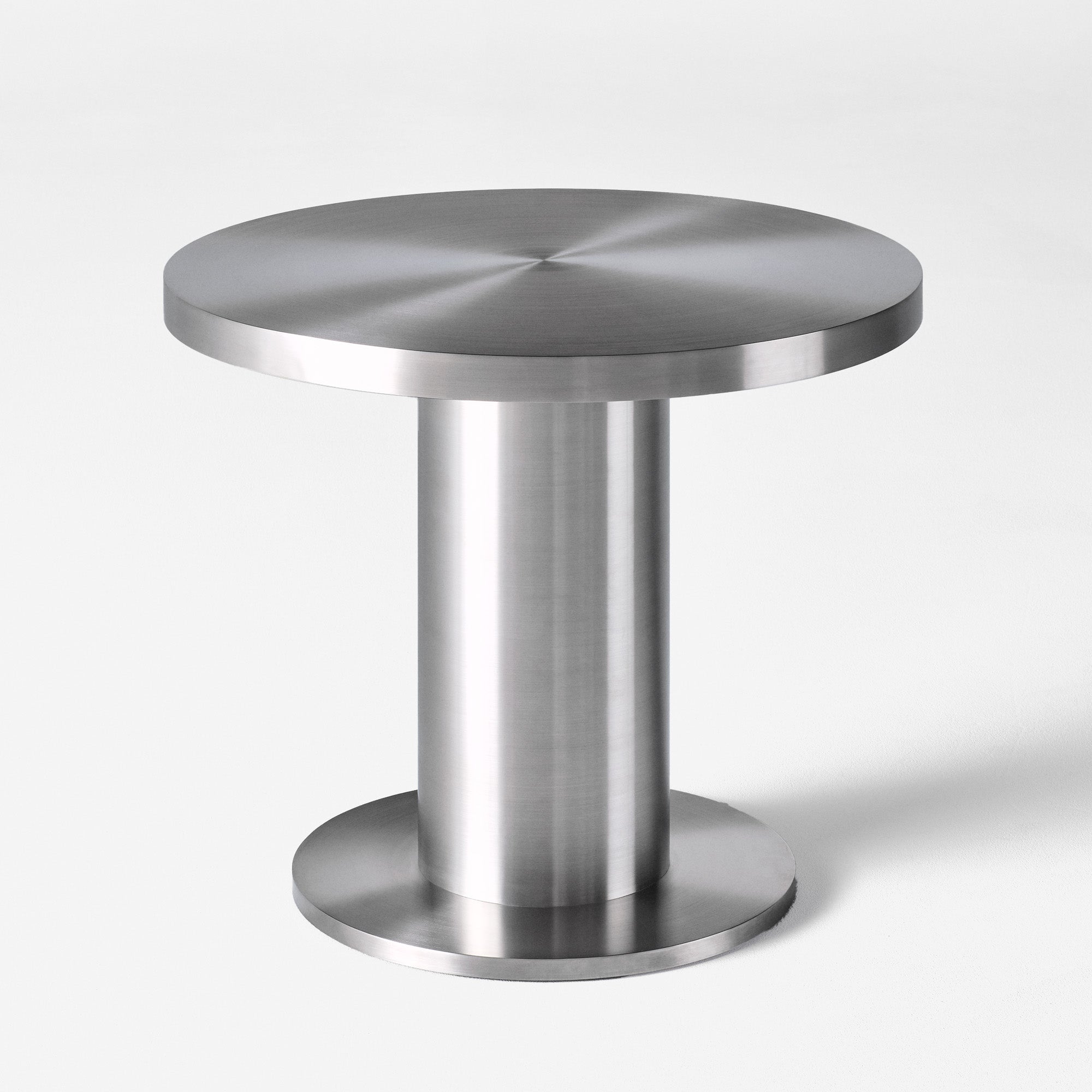 Round Table CUFFLINK Polished Steel