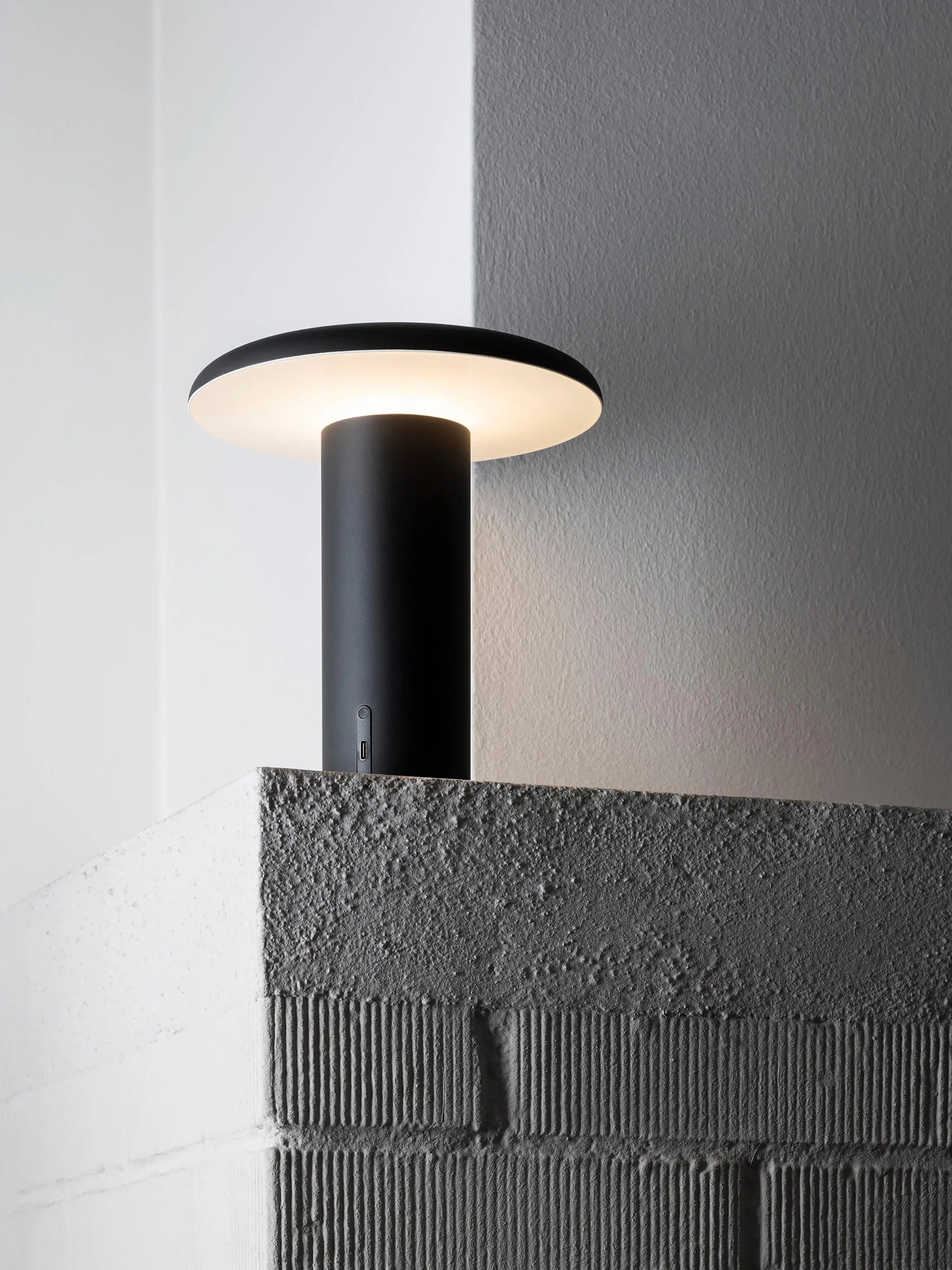 Portable Lamp TAKKU lacquered black