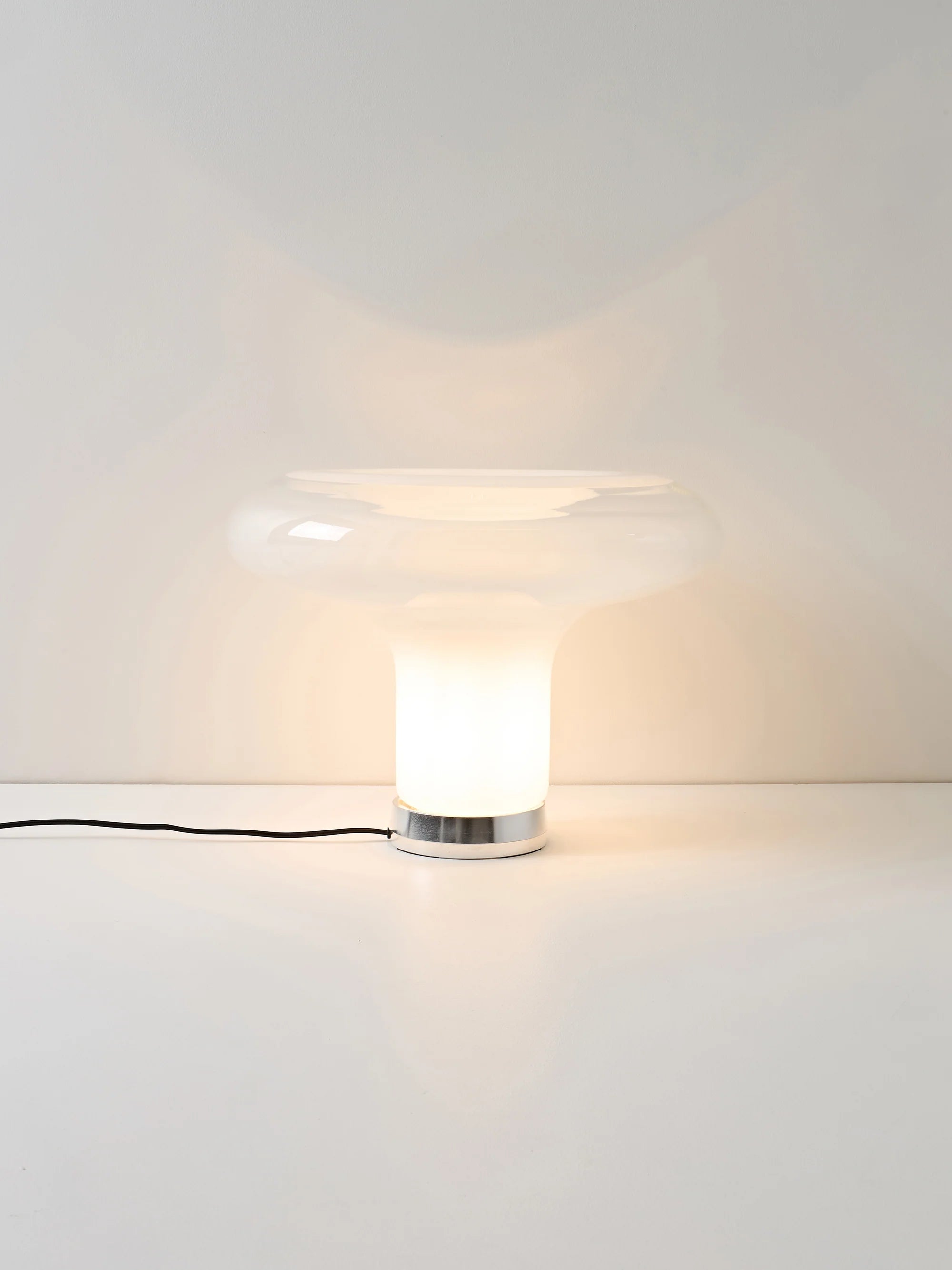 LESBO blown glass table lamp