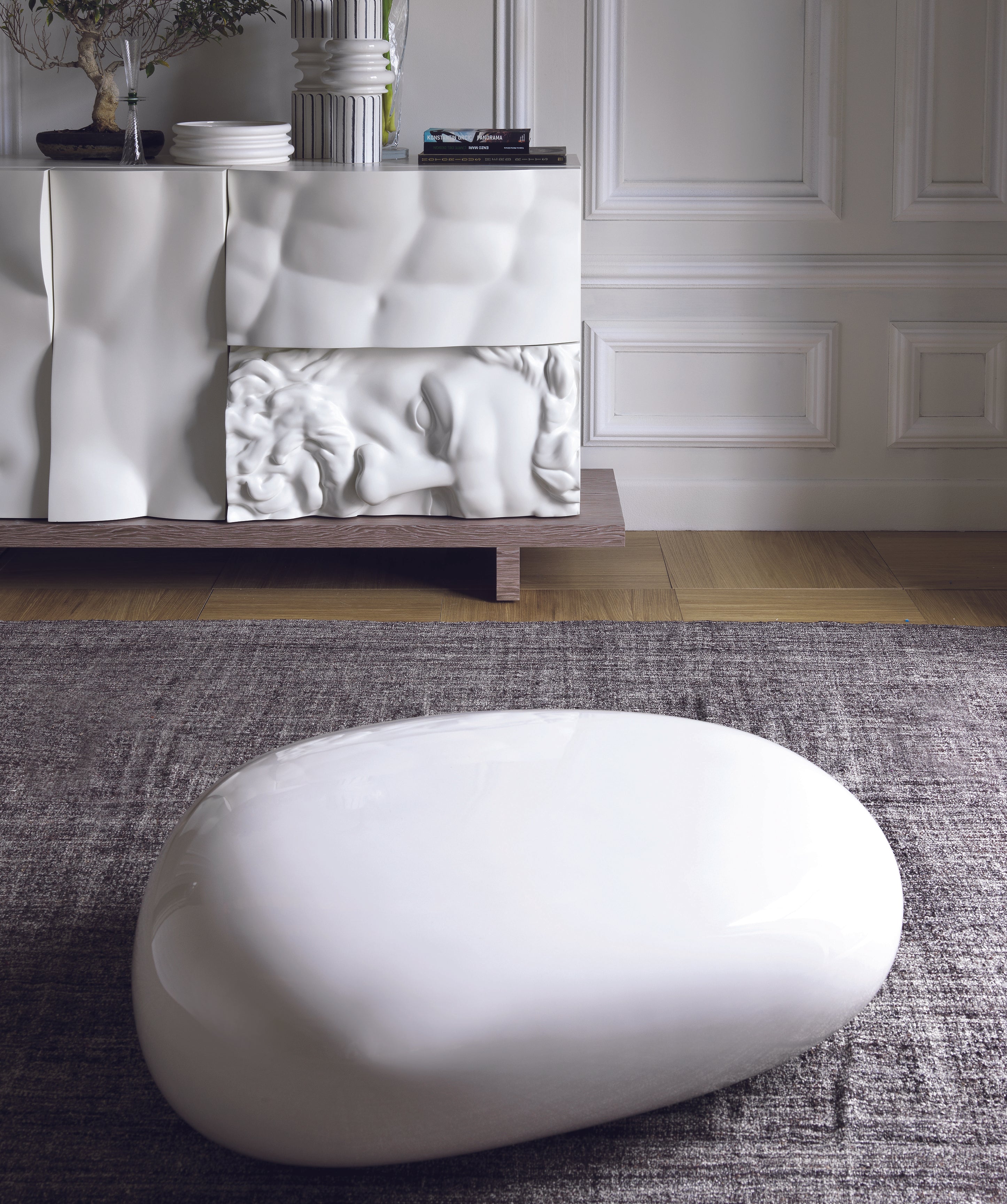 Anthracite Koishi pouf