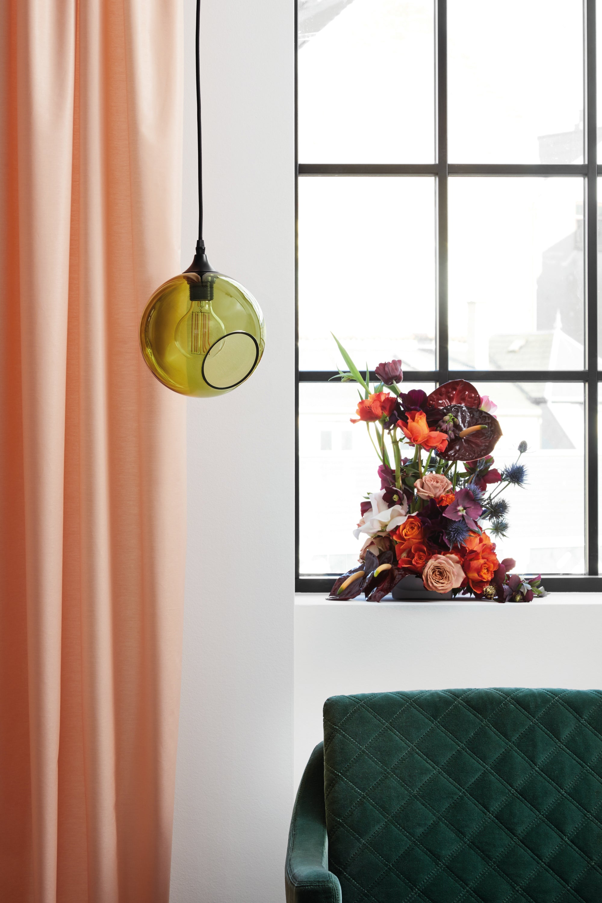 Pendant lamp BALLROOM dark green with black finish [Amelia]