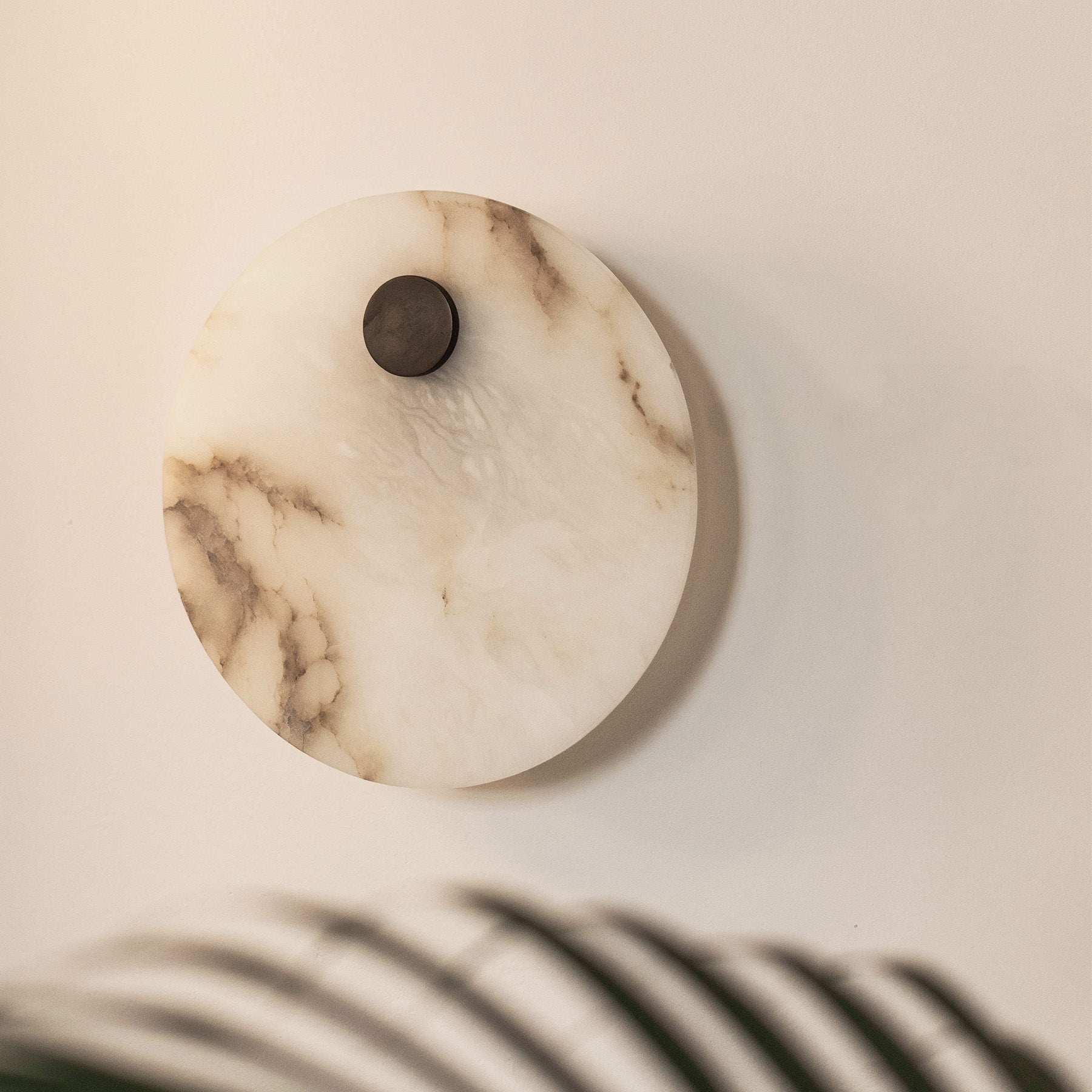 Alabaster wall lamp EOS nickel [Julia]