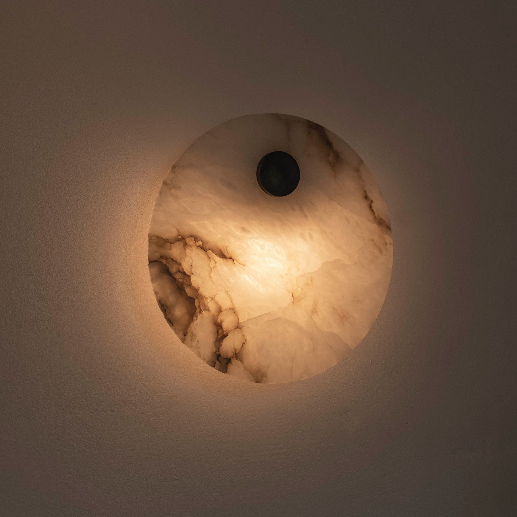 Alabaster wall lamp EOS brass [Julia]