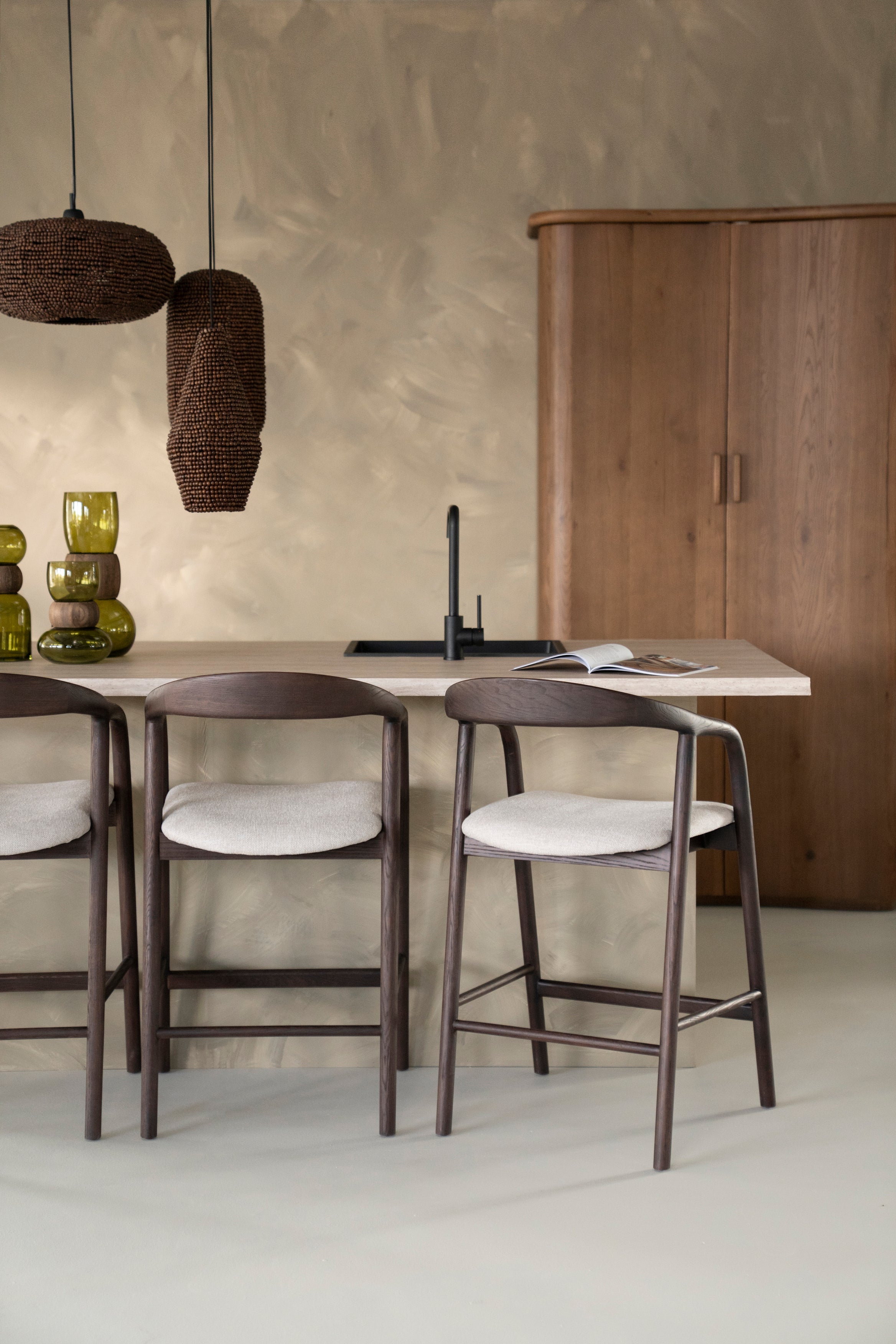 Hocker RAYVEN dunkles Eschenholz