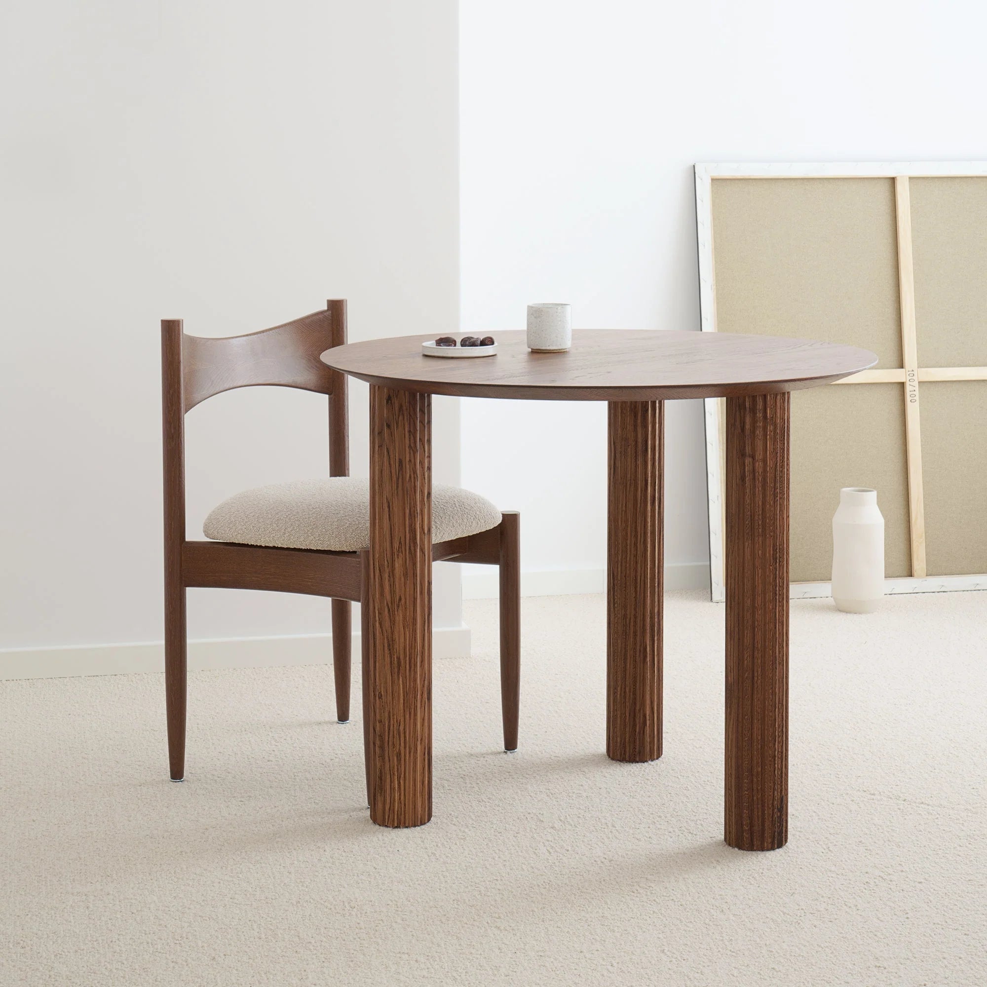 Round Table FILAR Black Ash Wood