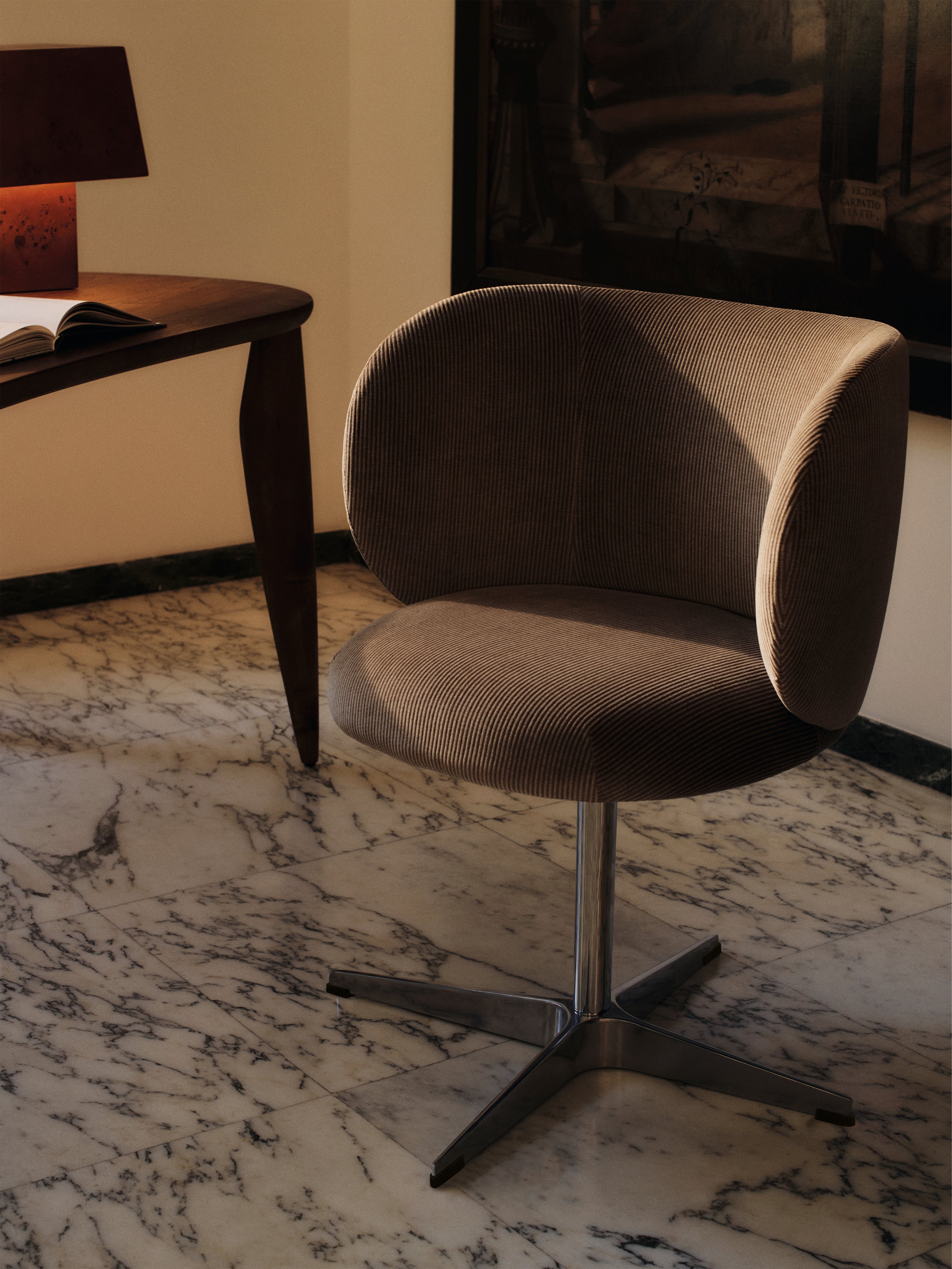 RICO Devoré Velvet swivel chair with armrests in flint gray