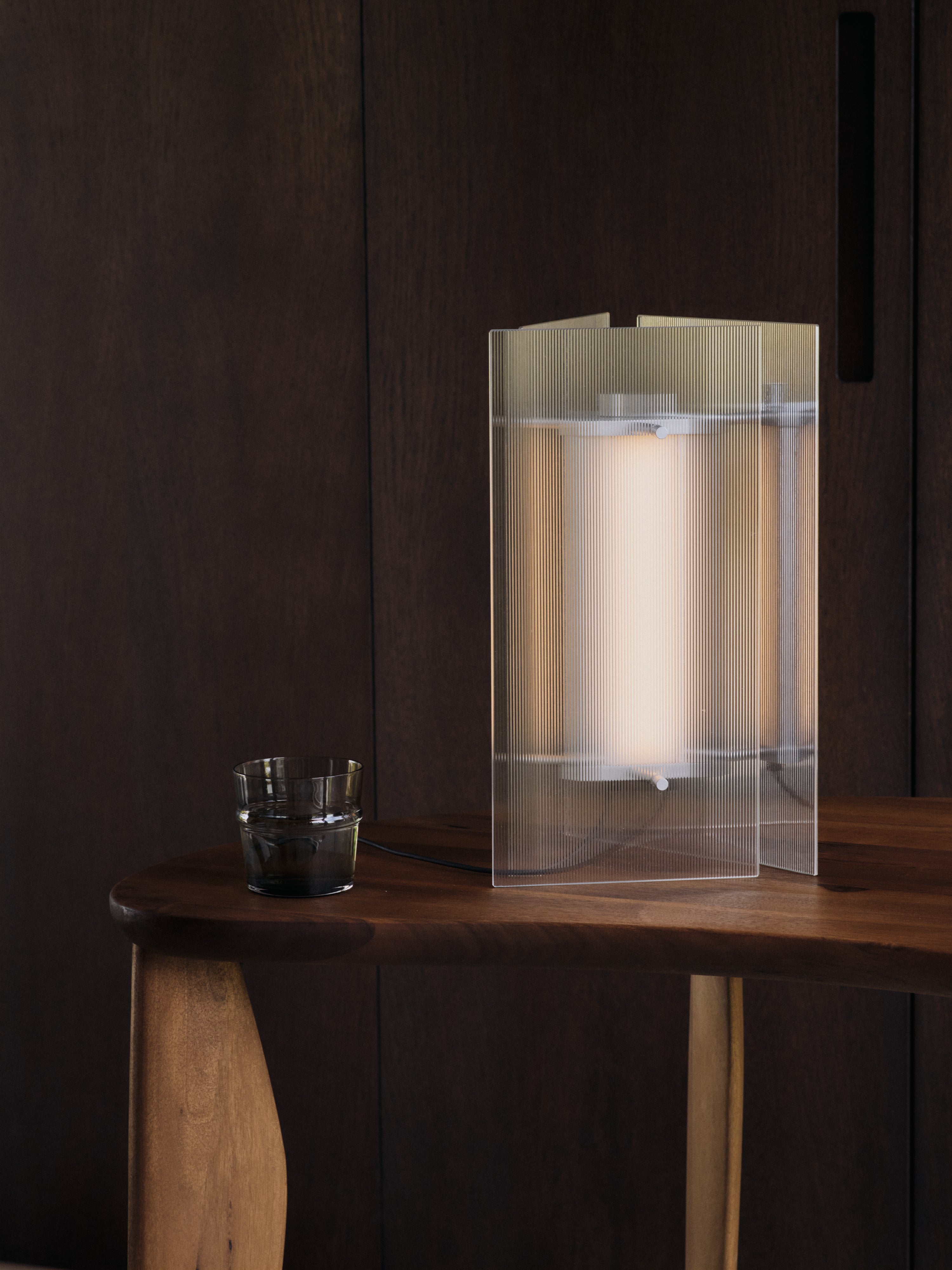 Table lamp OESTE ribbed glass [Klaudia] [main image medium]