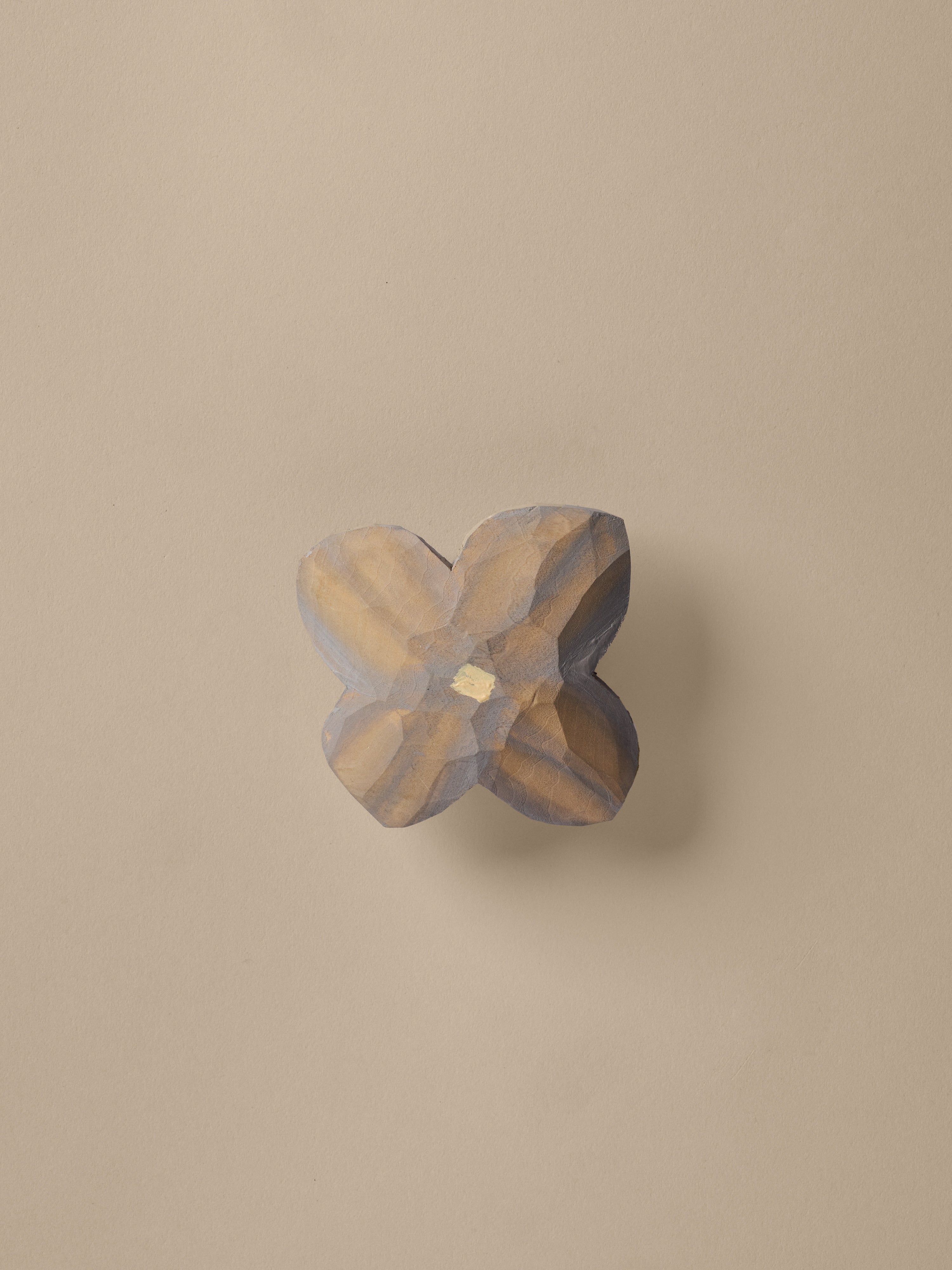 POESIE gray coat rack with yellow