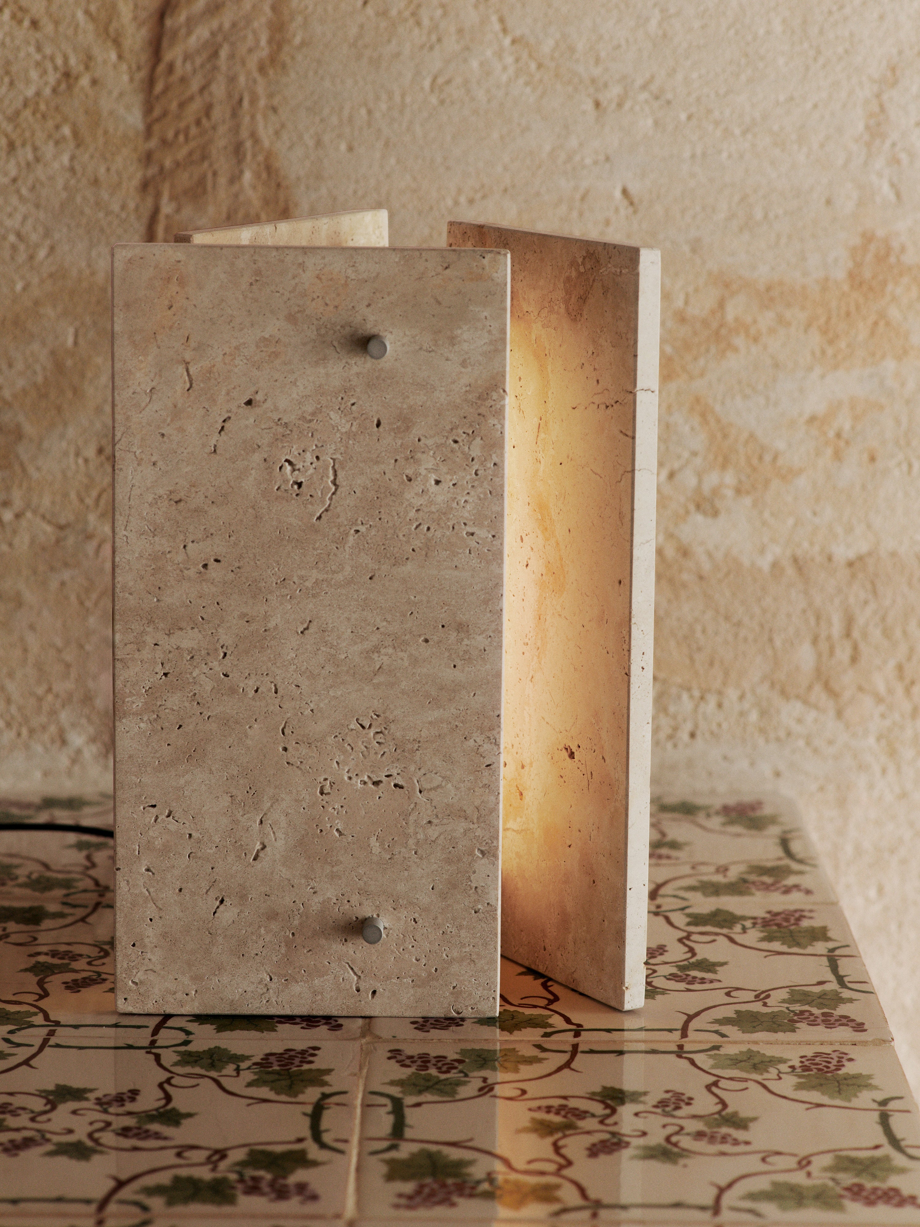 OESTE travertine table lamp