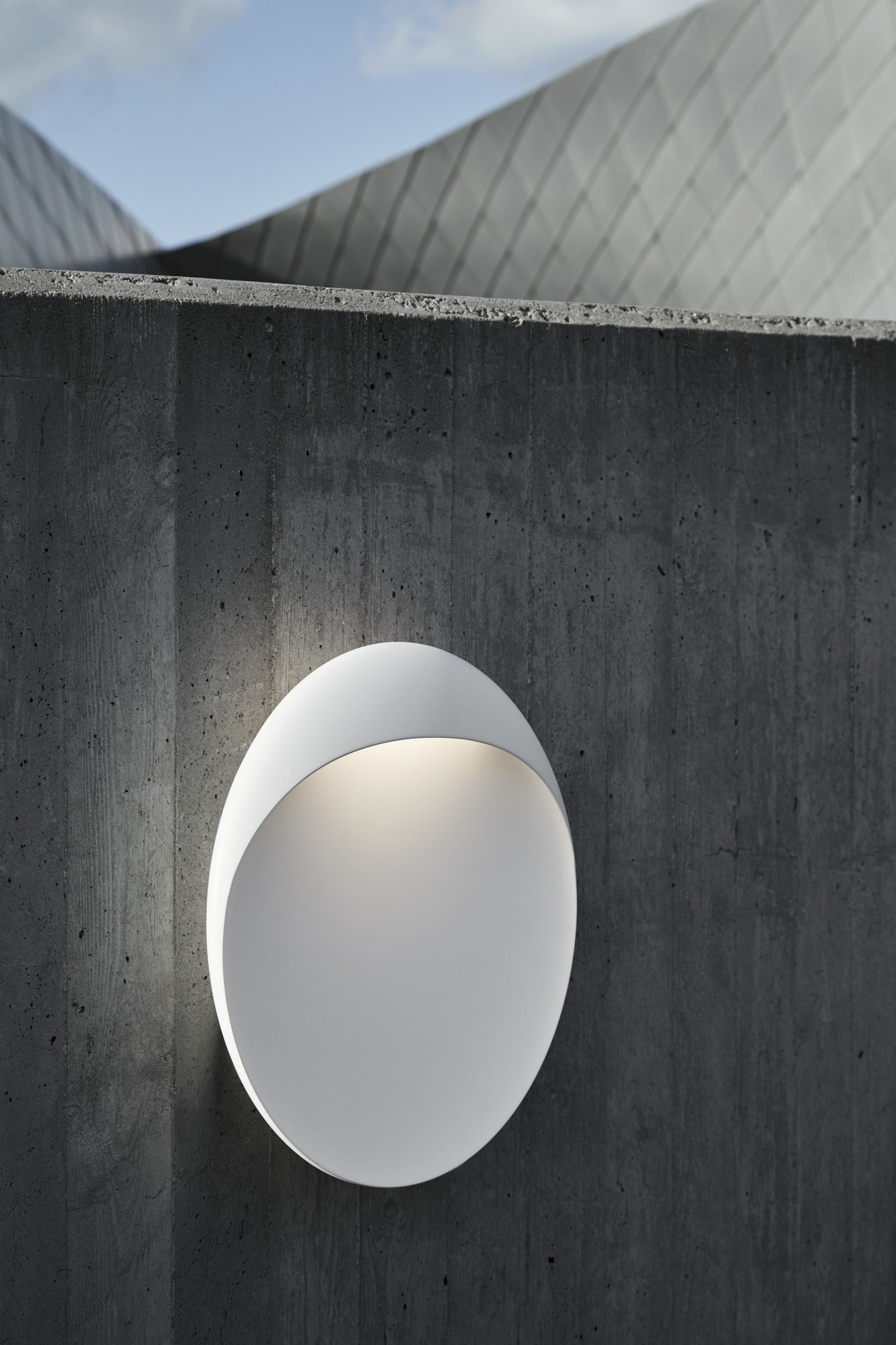 FLINDT wall lamp white