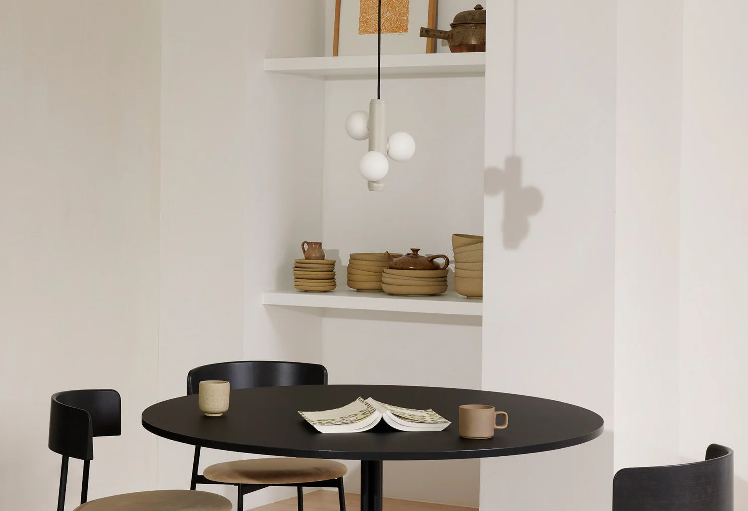 KAKTEE Black Pendant Lamp