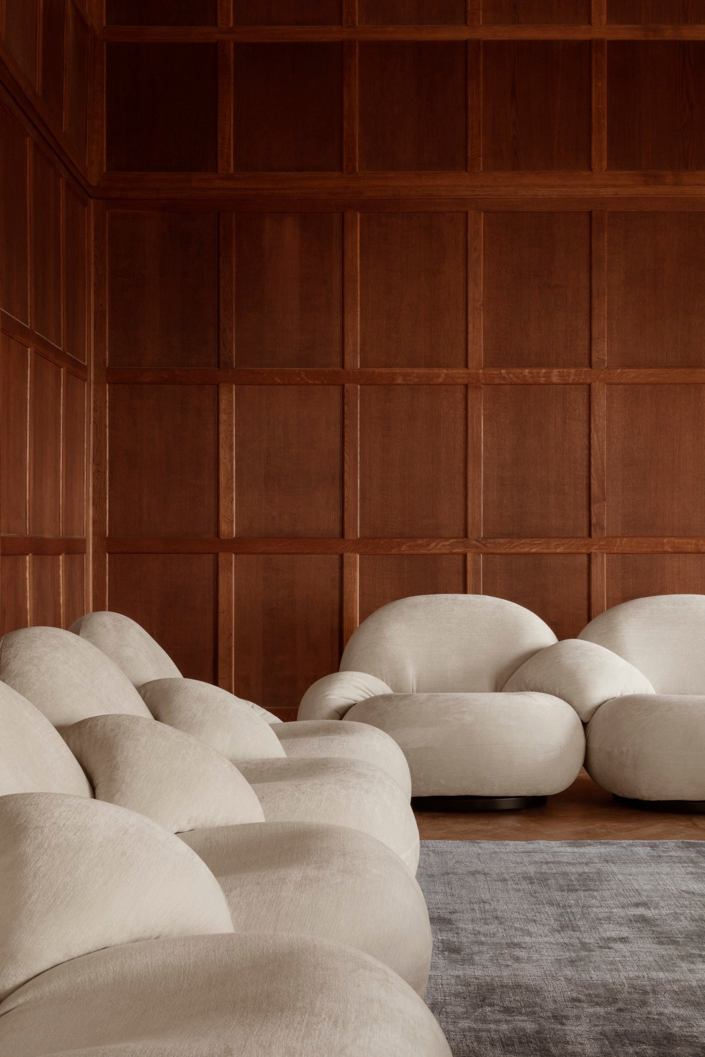 3-seater PACHA sofa upholstered with a black base