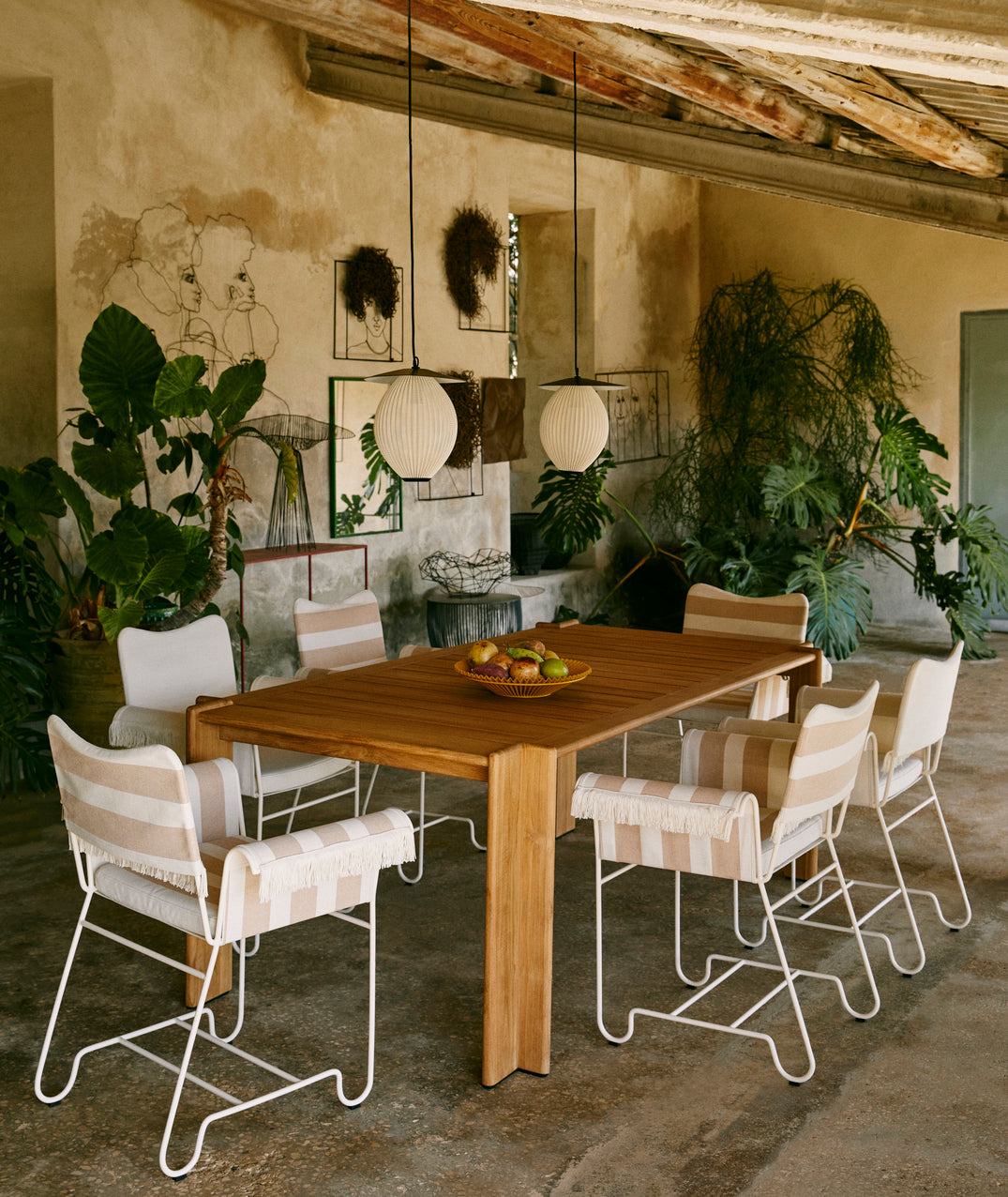TROPIQUE garden chair gray with a white steel base