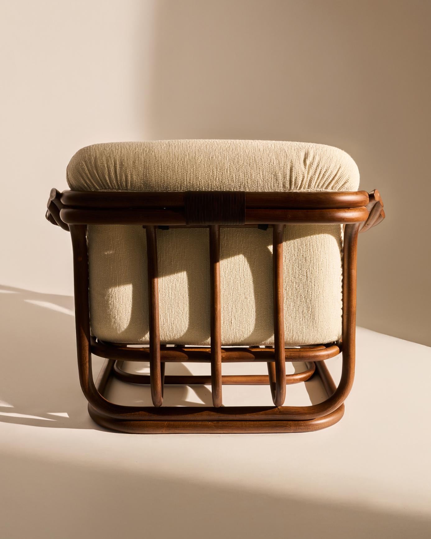 Sessel POLTRONA TRIA gepolstert