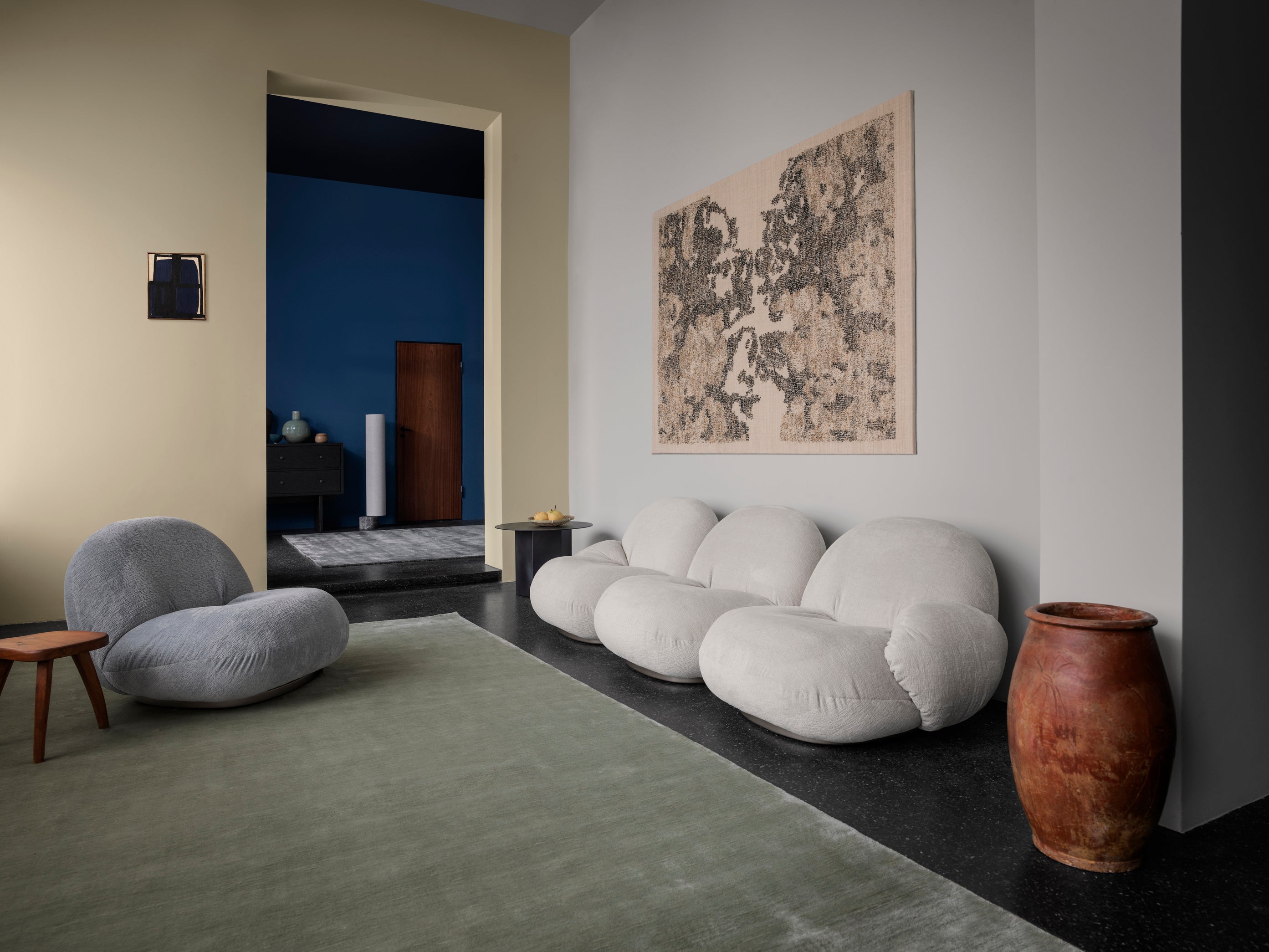 3-seater PACHA sofa upholstered with a black base