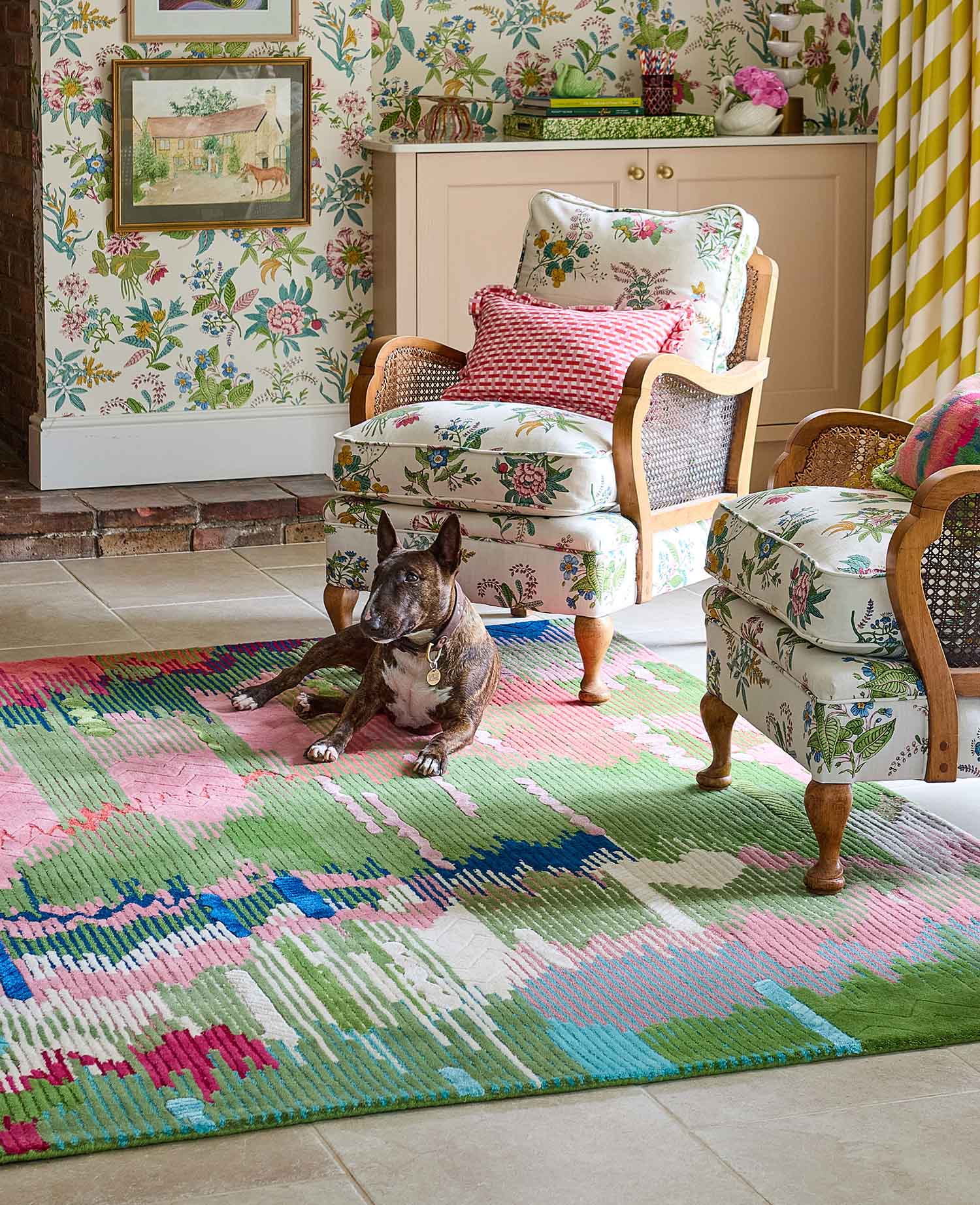 Wilderness peridot emerald rug green and pink