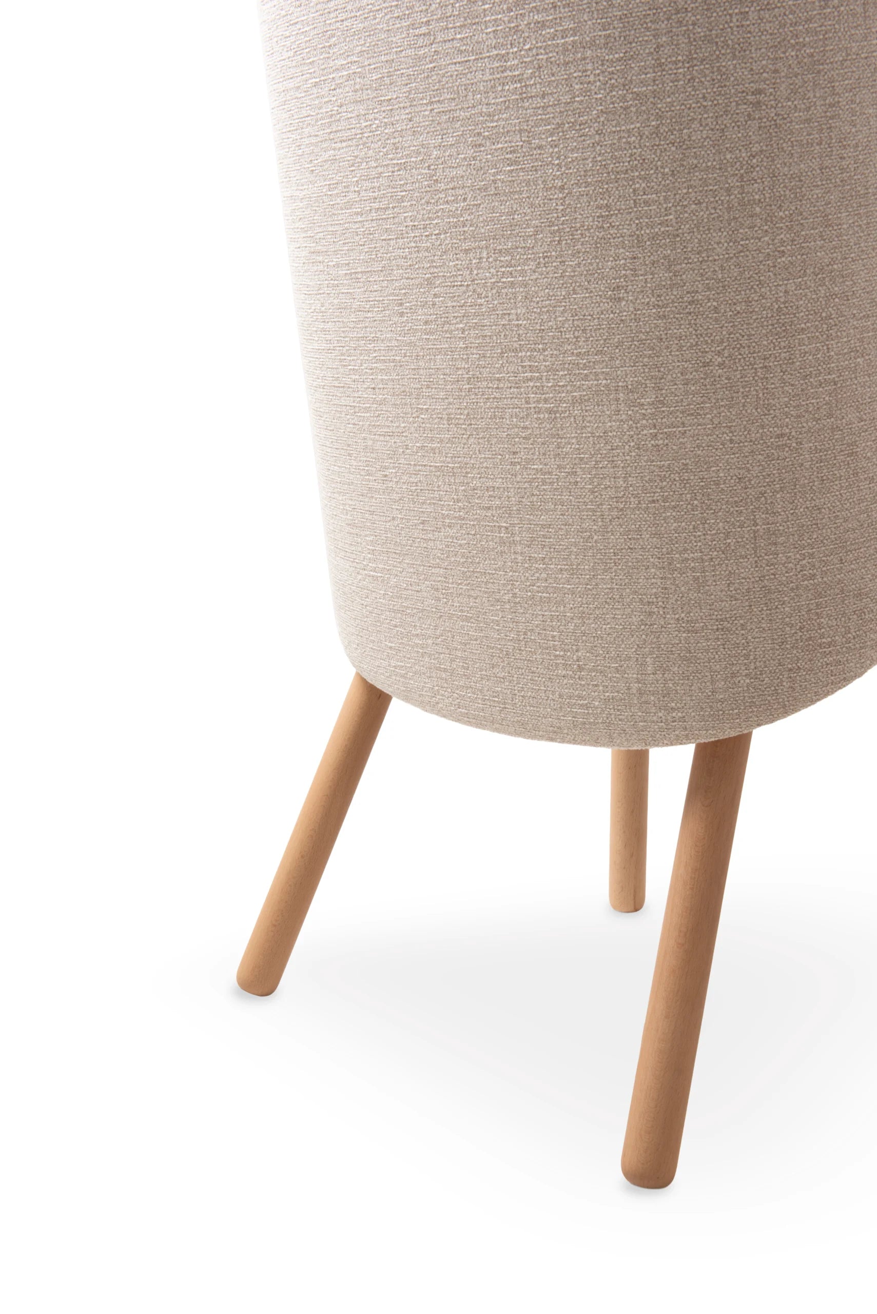 IKKOKU Chair upholstered with wooden base