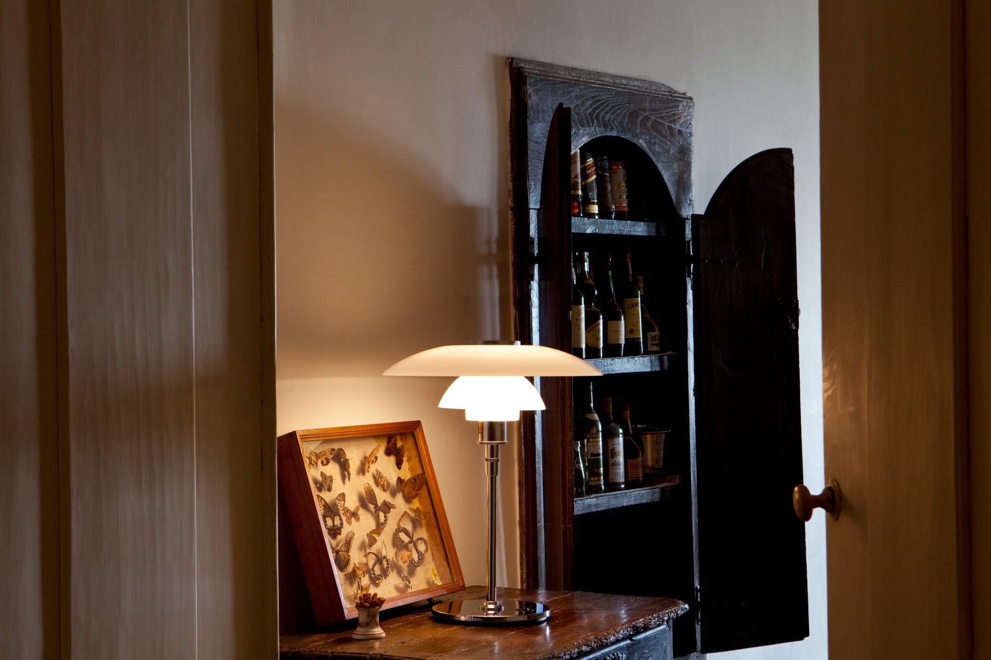 PH 4½-3½ Table Lamp white with chrome base