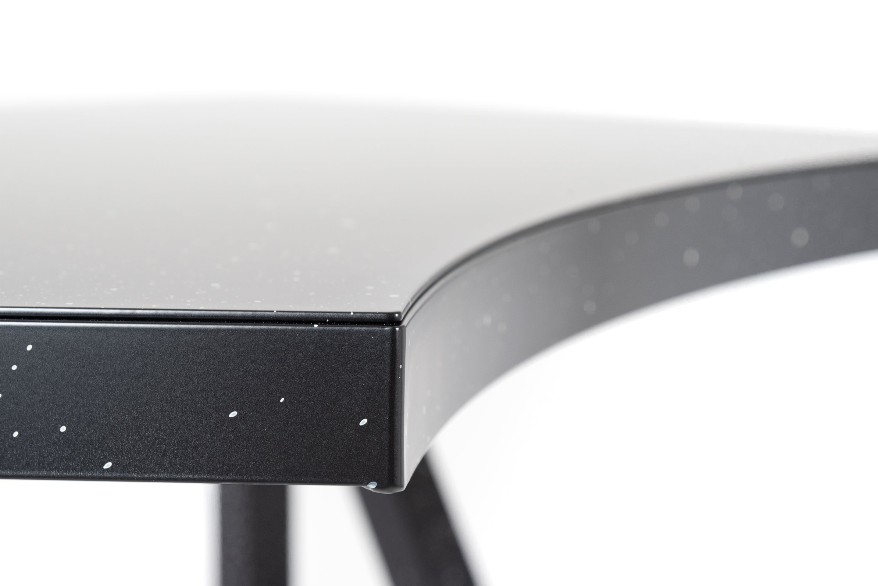 BUREAURAMA black desk with white