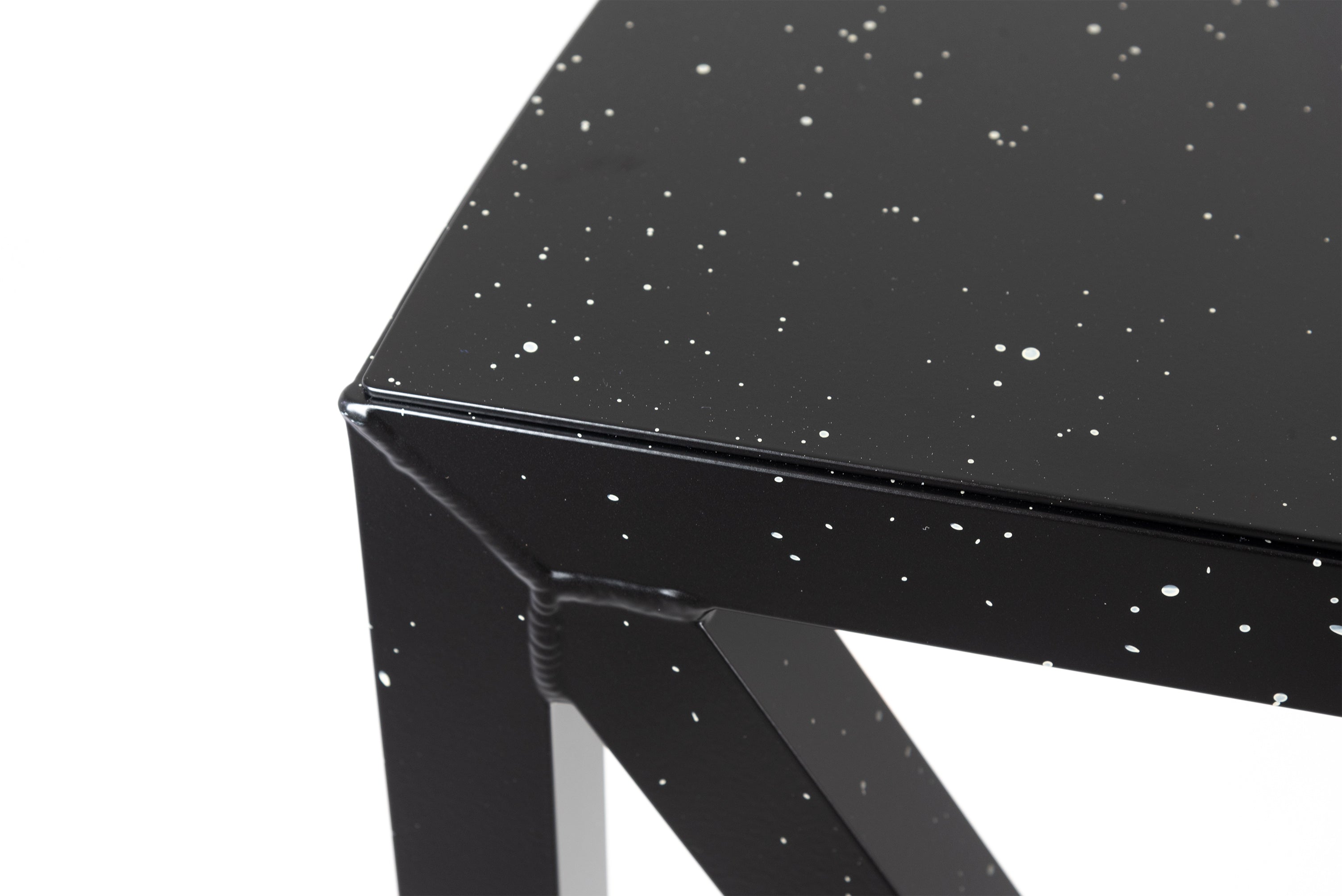 BUREAURAMA black desk with white