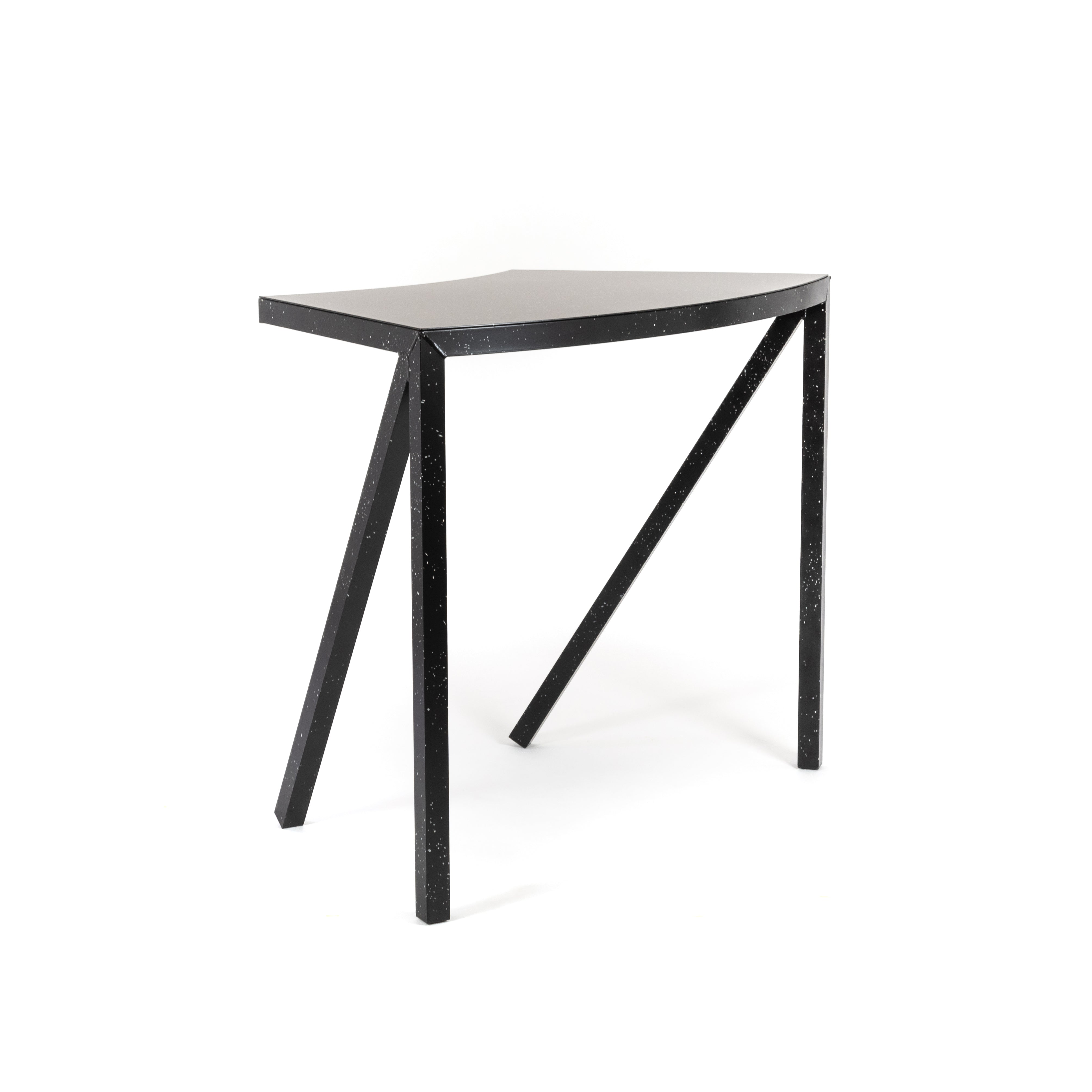 BUREAURAMA black desk with white