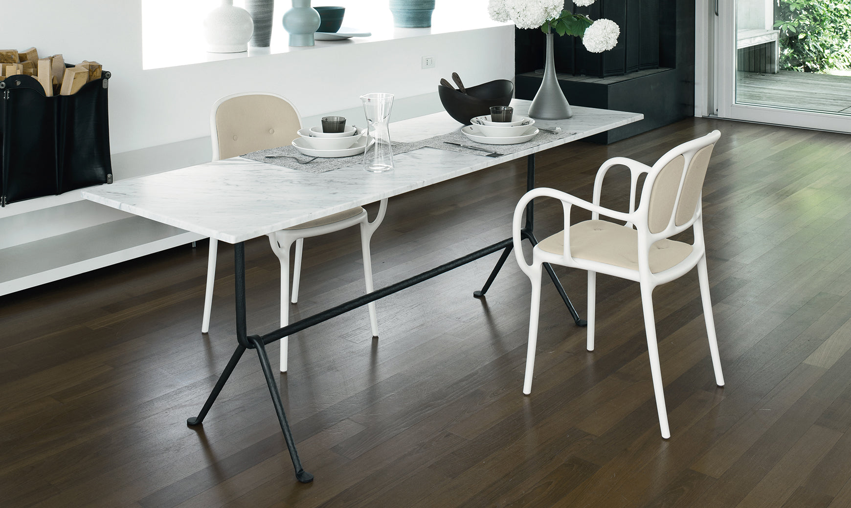 MILA chair yellow