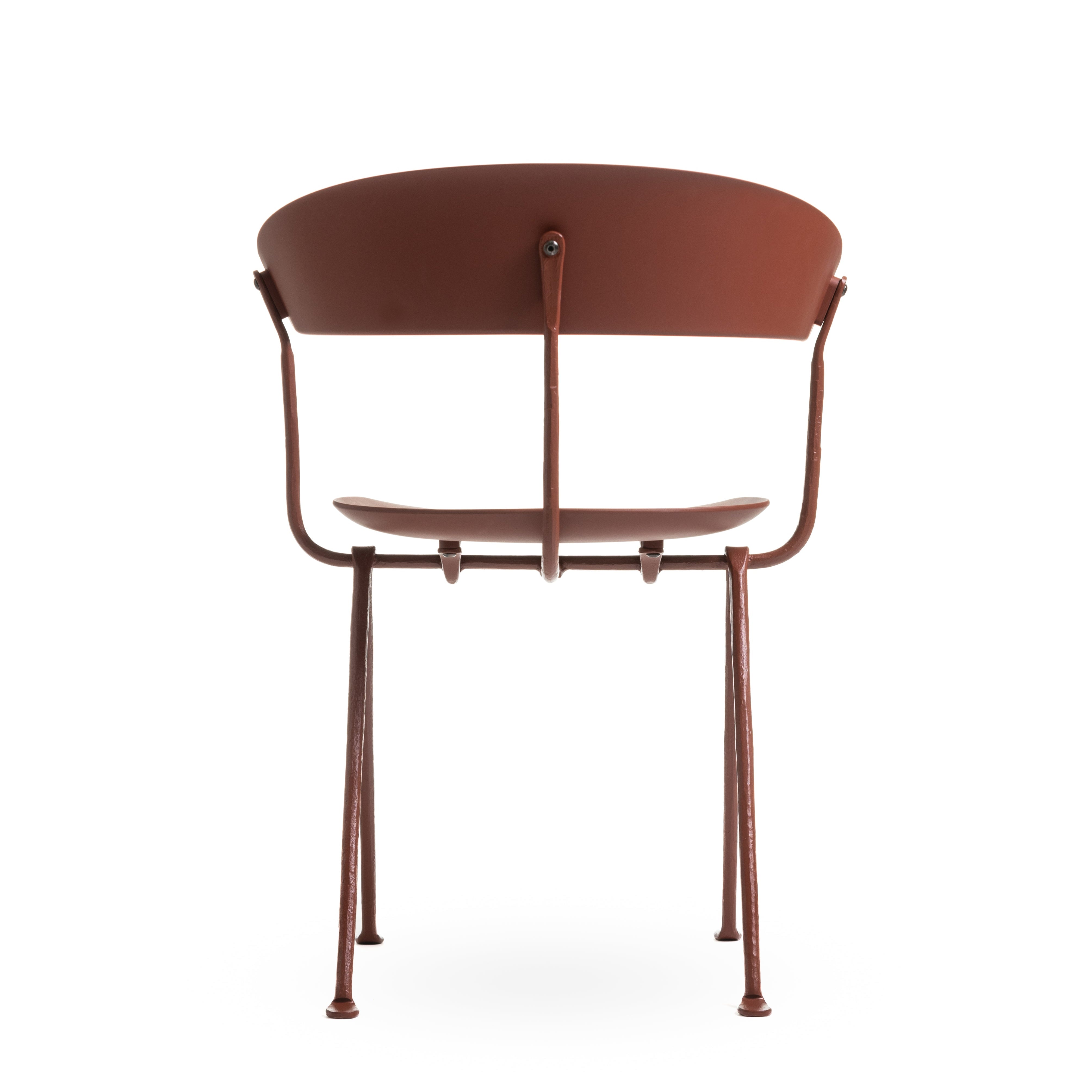 OFFICINA chair with a brown base and brown seat