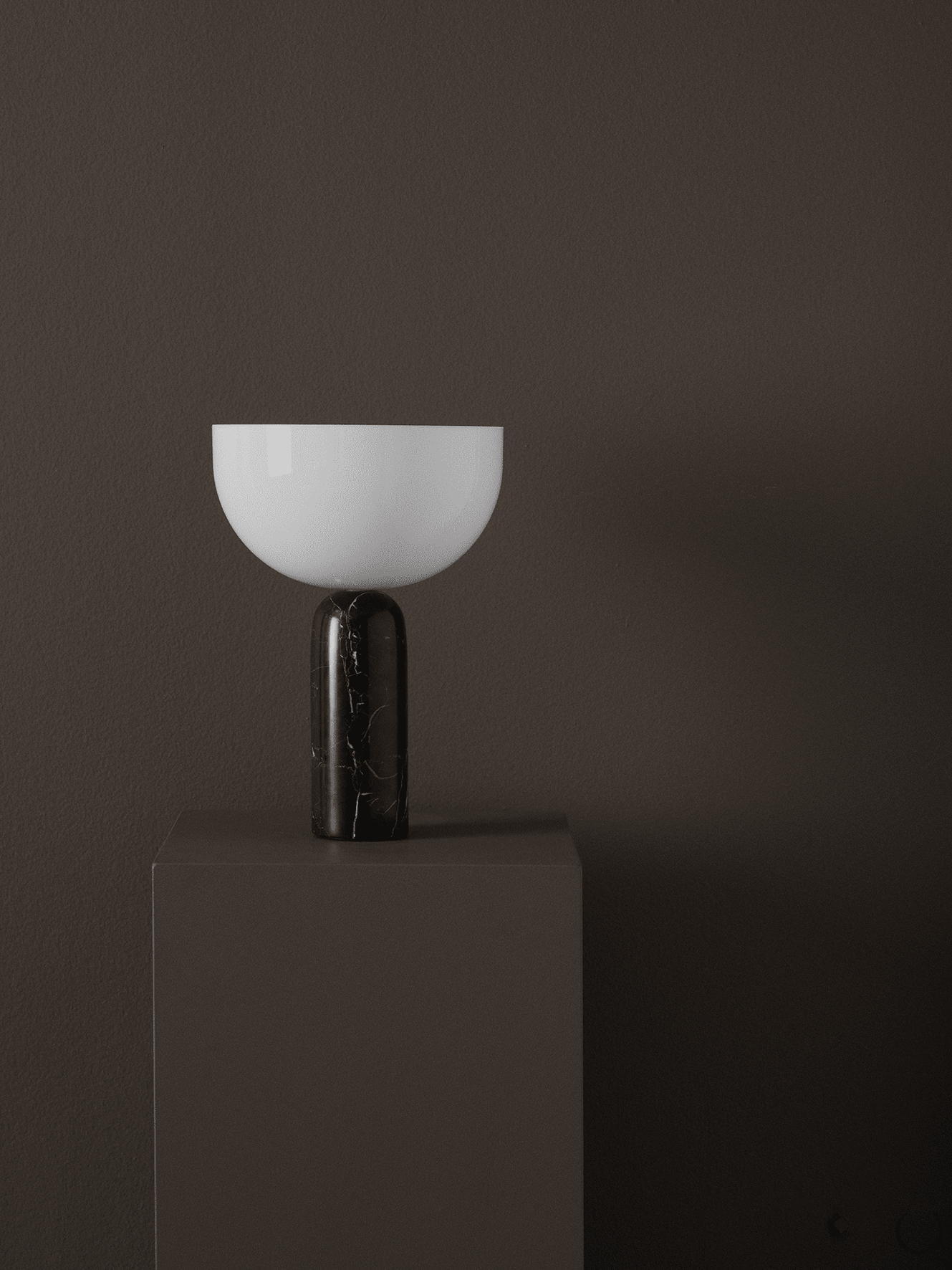 Kizu Tischlampe Black Marmor
