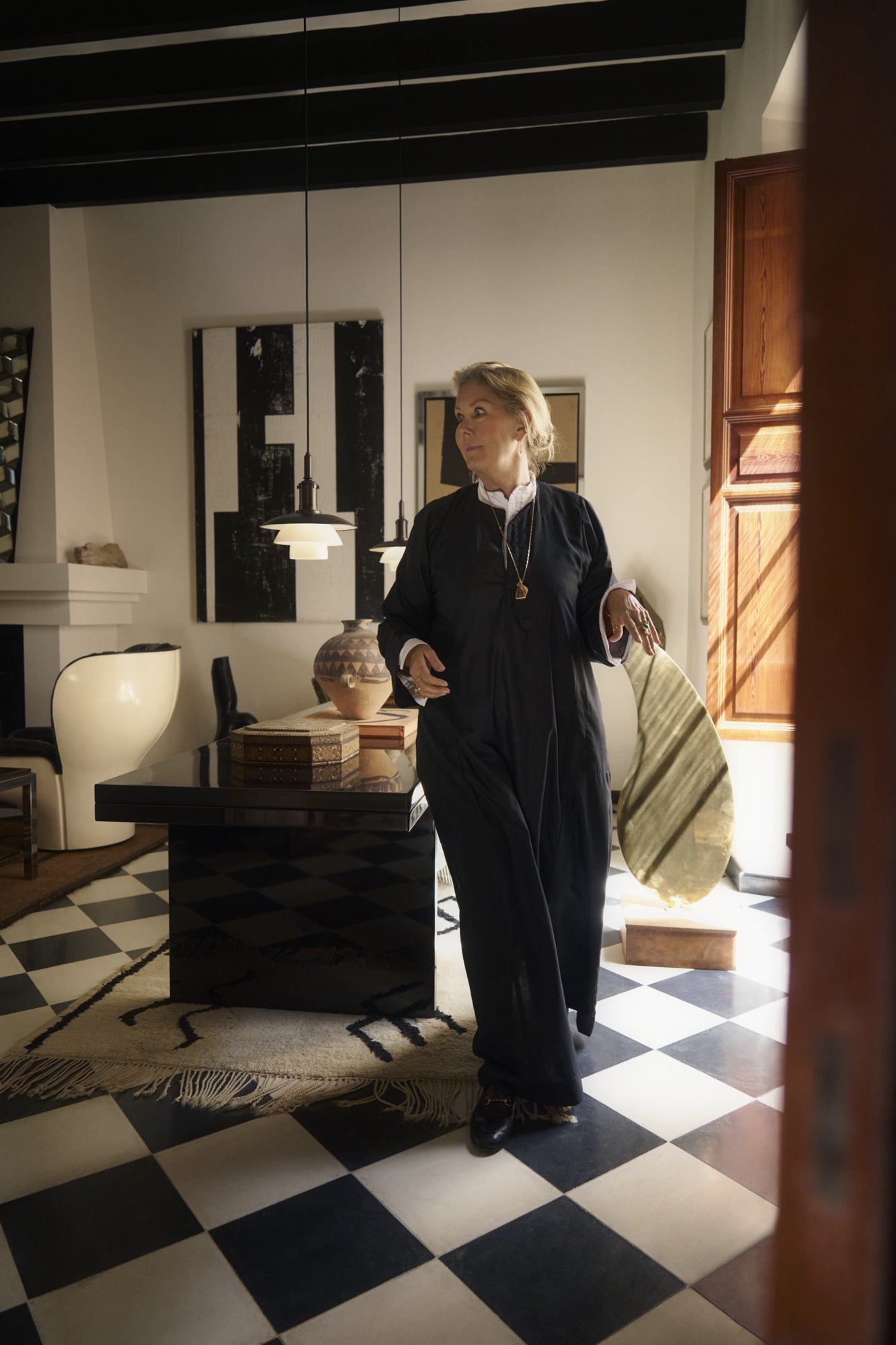 Pendelleuchte PH 3/3 weiß mit schwarzer matter Oberfläche