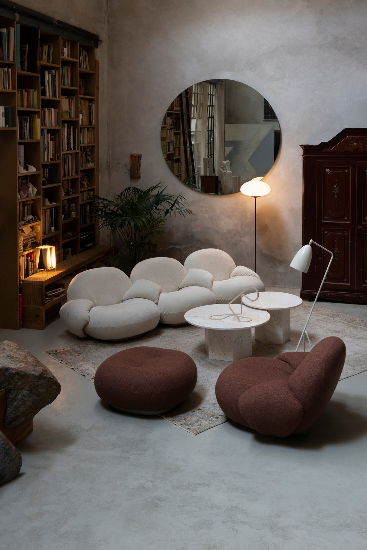 3-seater PACHA sofa upholstered with a black base
