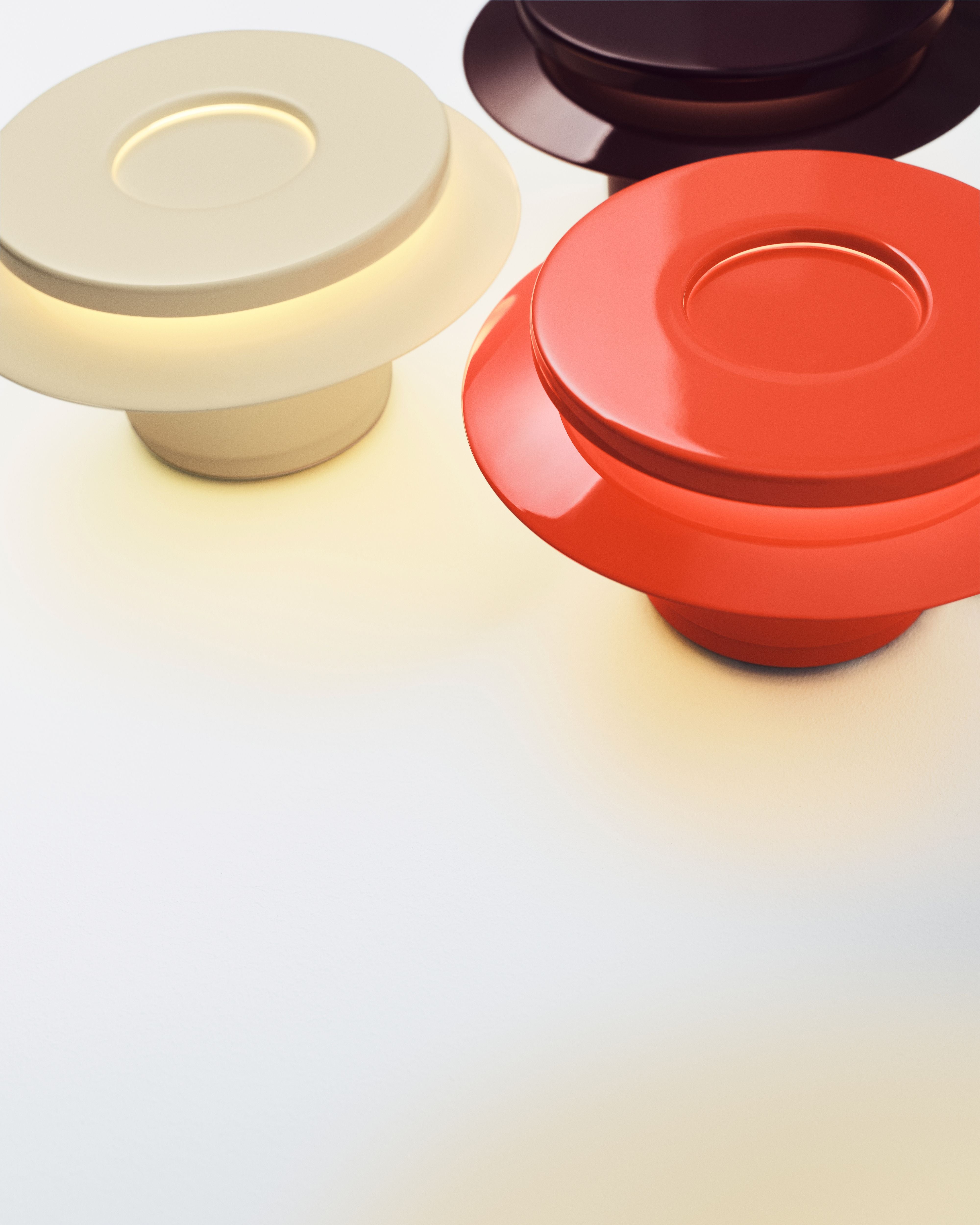 LILLE burgundy wall lamp