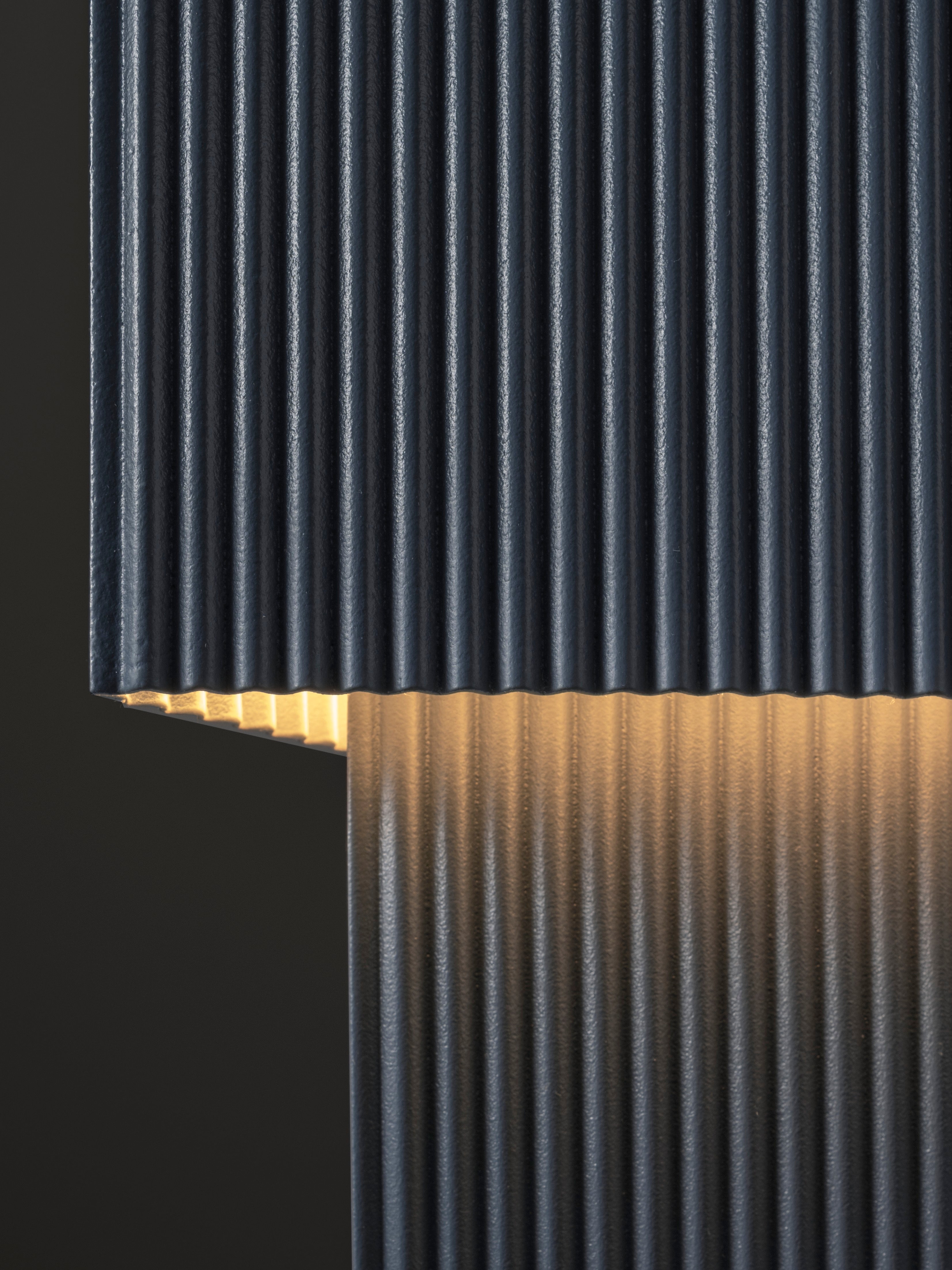 ROMB MINI Dark Blue Table Lamp