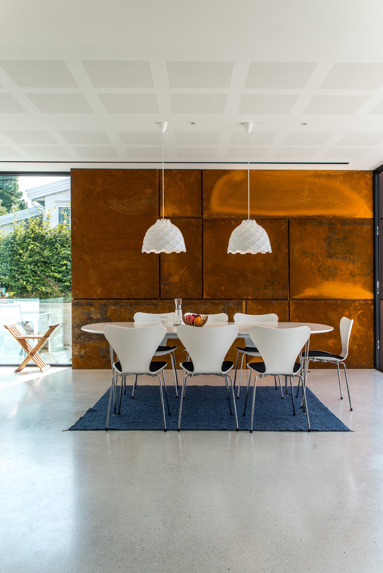 LC SHUTTERS white pendant lamp