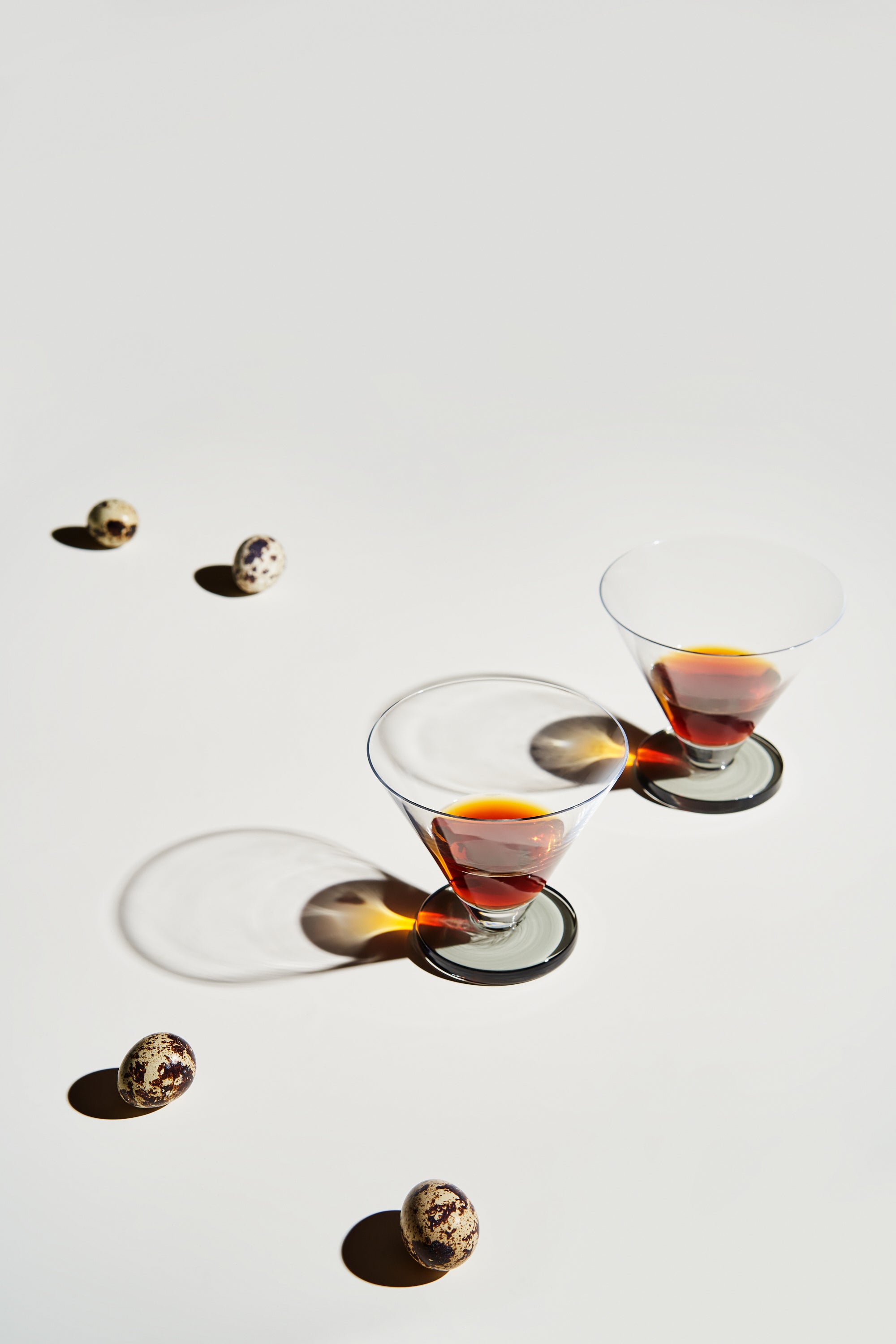 Set of glasses for puck glass cocktails