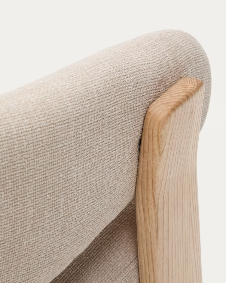 Beige granite armchair szenil with a wooden base