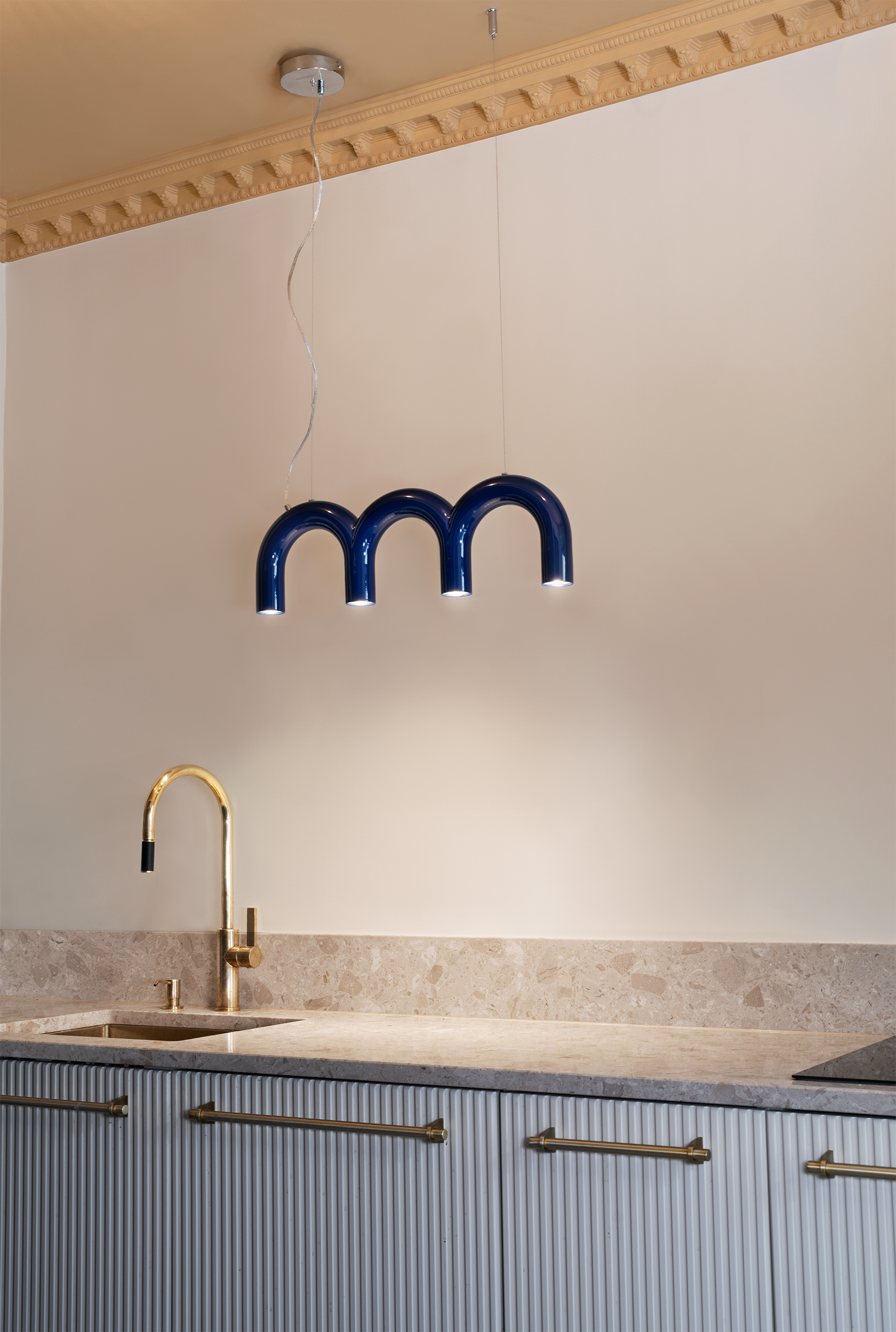 ARCH TRIPLETTE blue pendant lamp