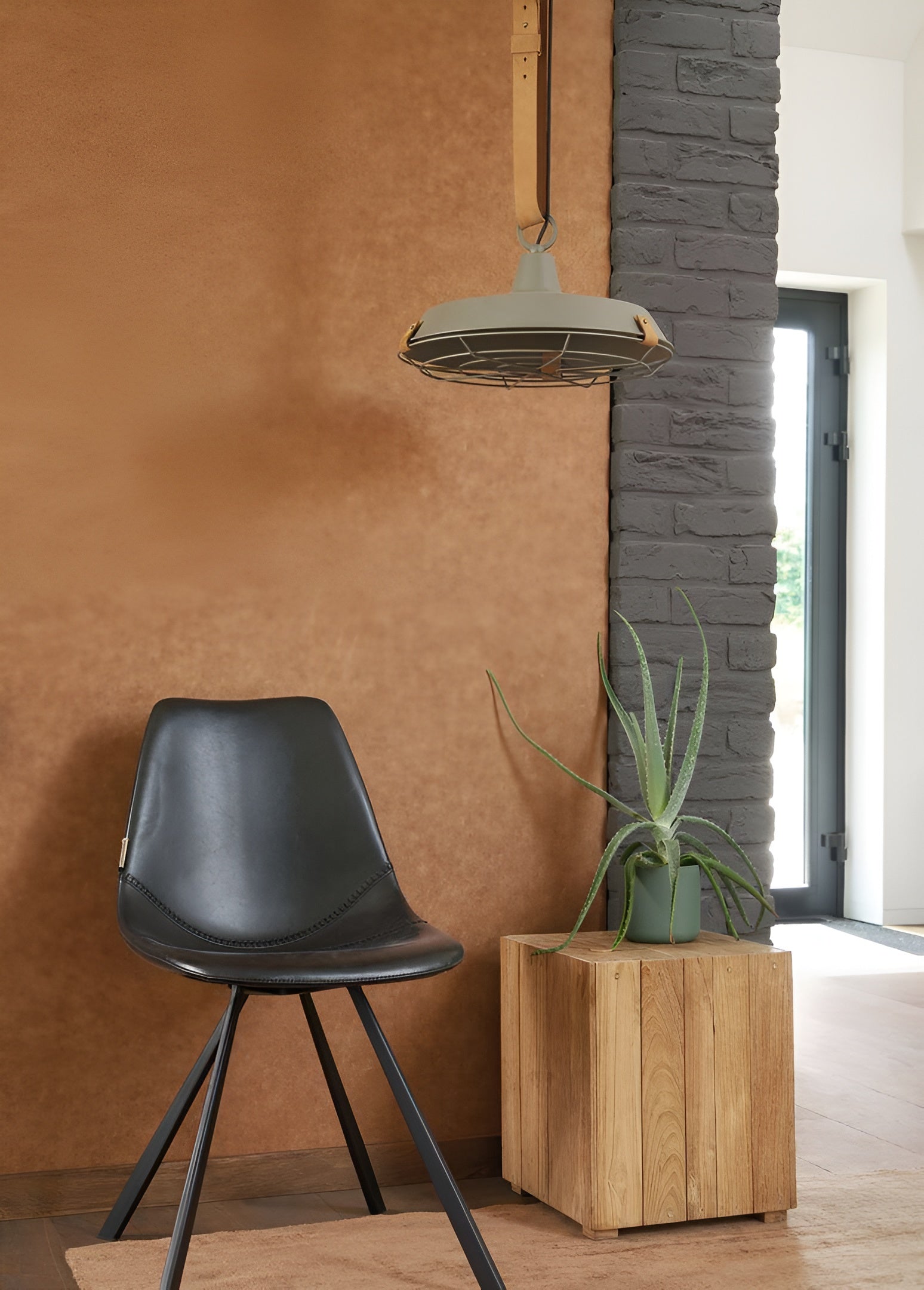 Vinyl wallpaper resembling leather CLUB cognac